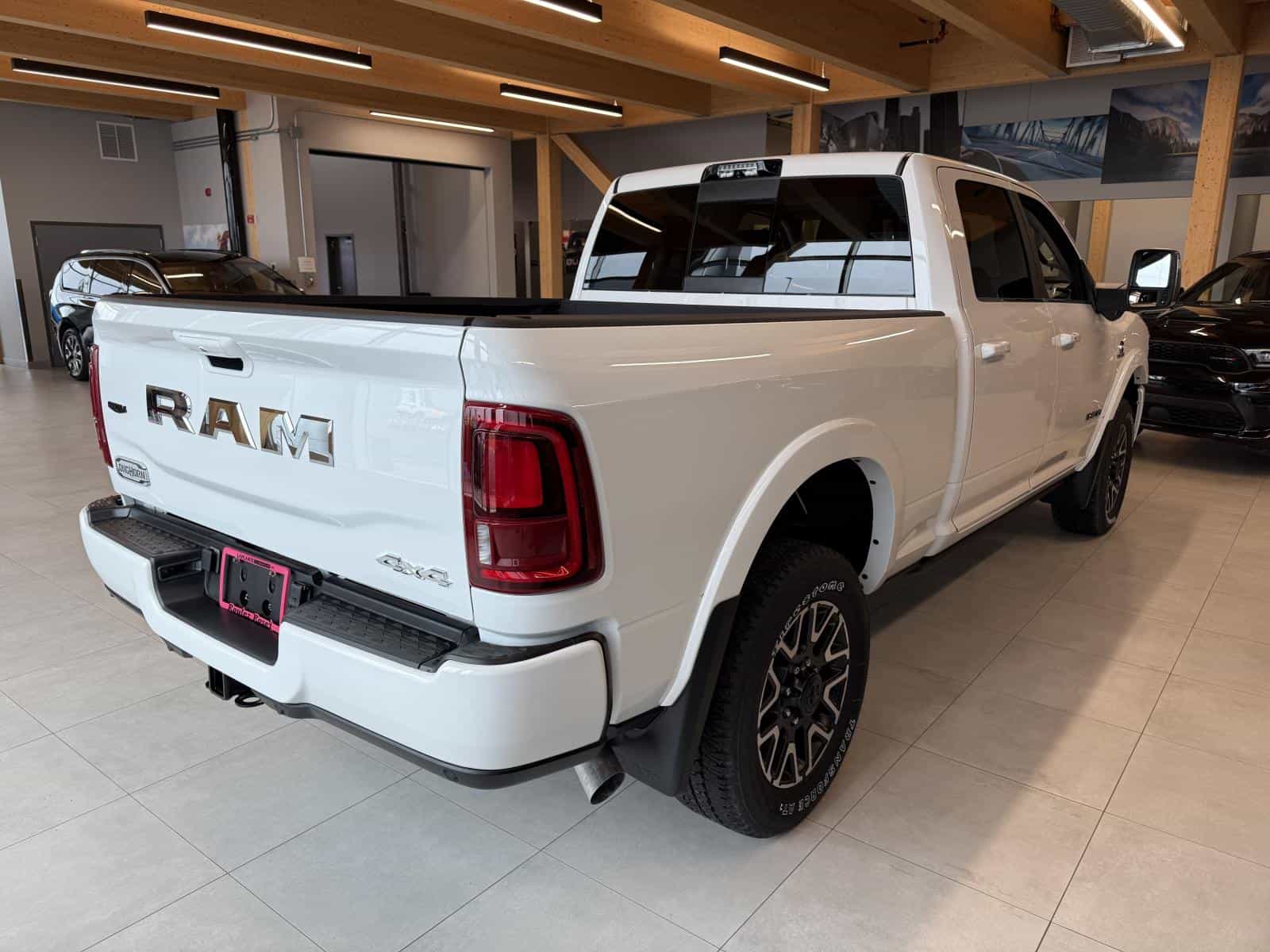 2025 RAM 2500 Limited Longhorn - Image 4