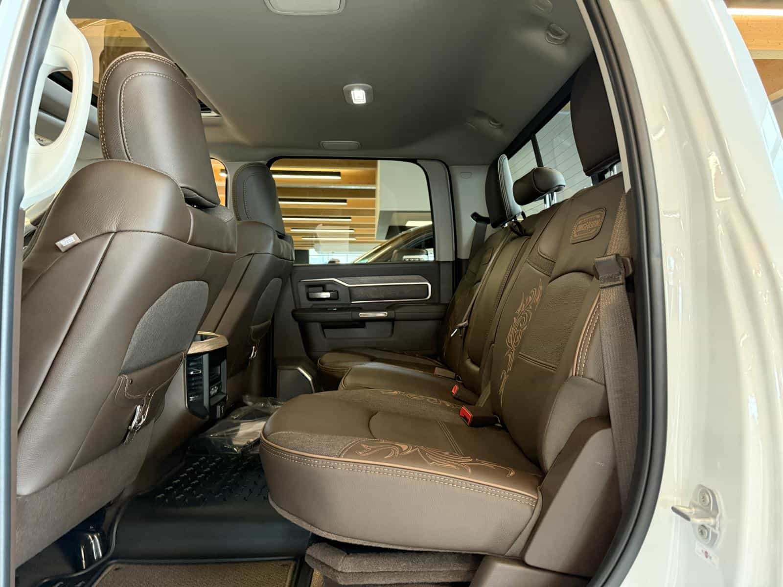 2025 RAM 2500 Limited Longhorn - Image 10