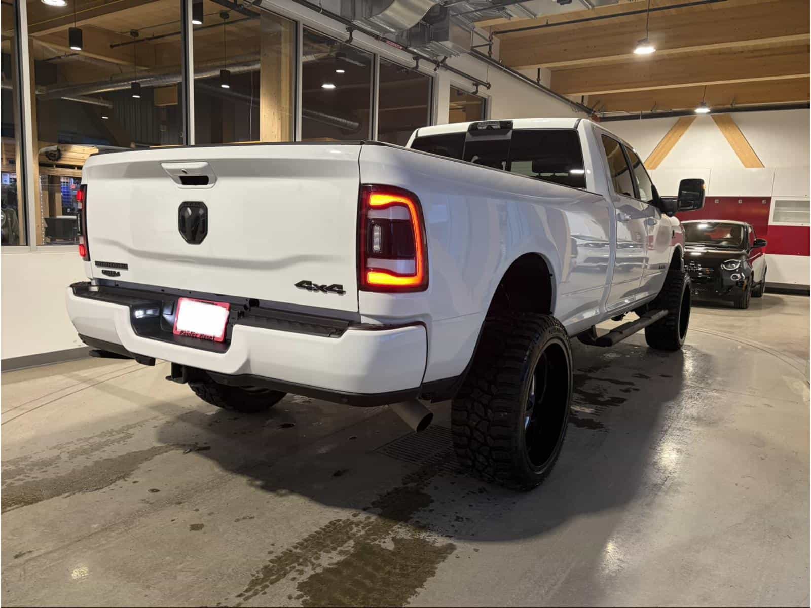 Image 8 RAM 2500 Big Horn 2024