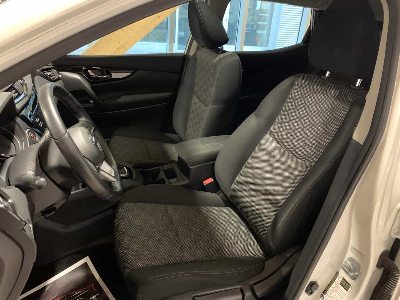 2017 Nissan Rogue Sport S/Sv/Sl S - Image 9