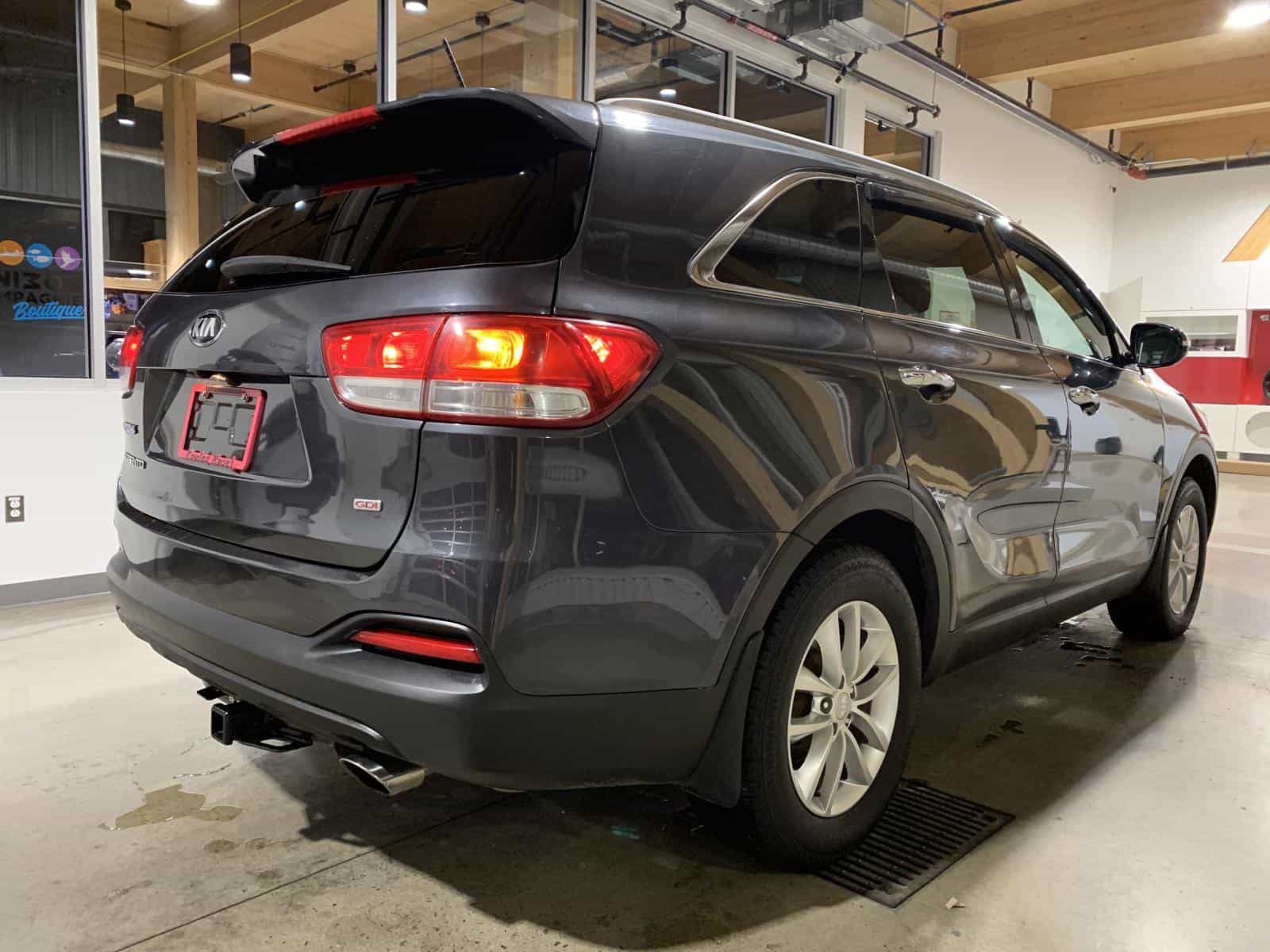 2018 Kia SORENTO LX/L LX - Image 4
