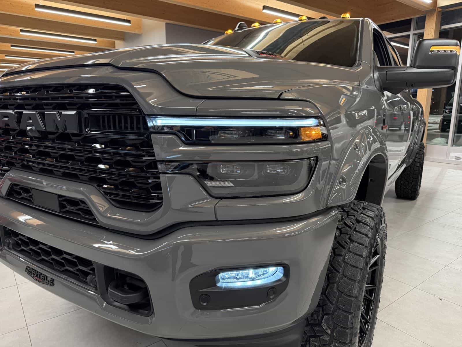 Image 8 RAM 2500 Limited 2026