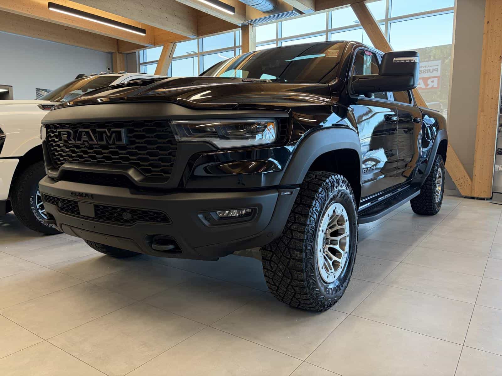 2025 RAM 1500 RHO - Image 3