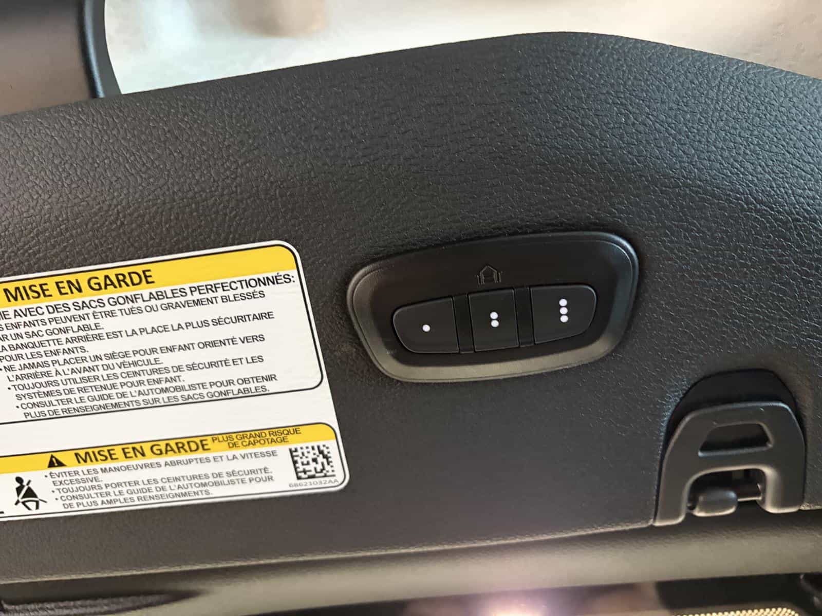 2024 Jeep Wrangler Willys - Image 26