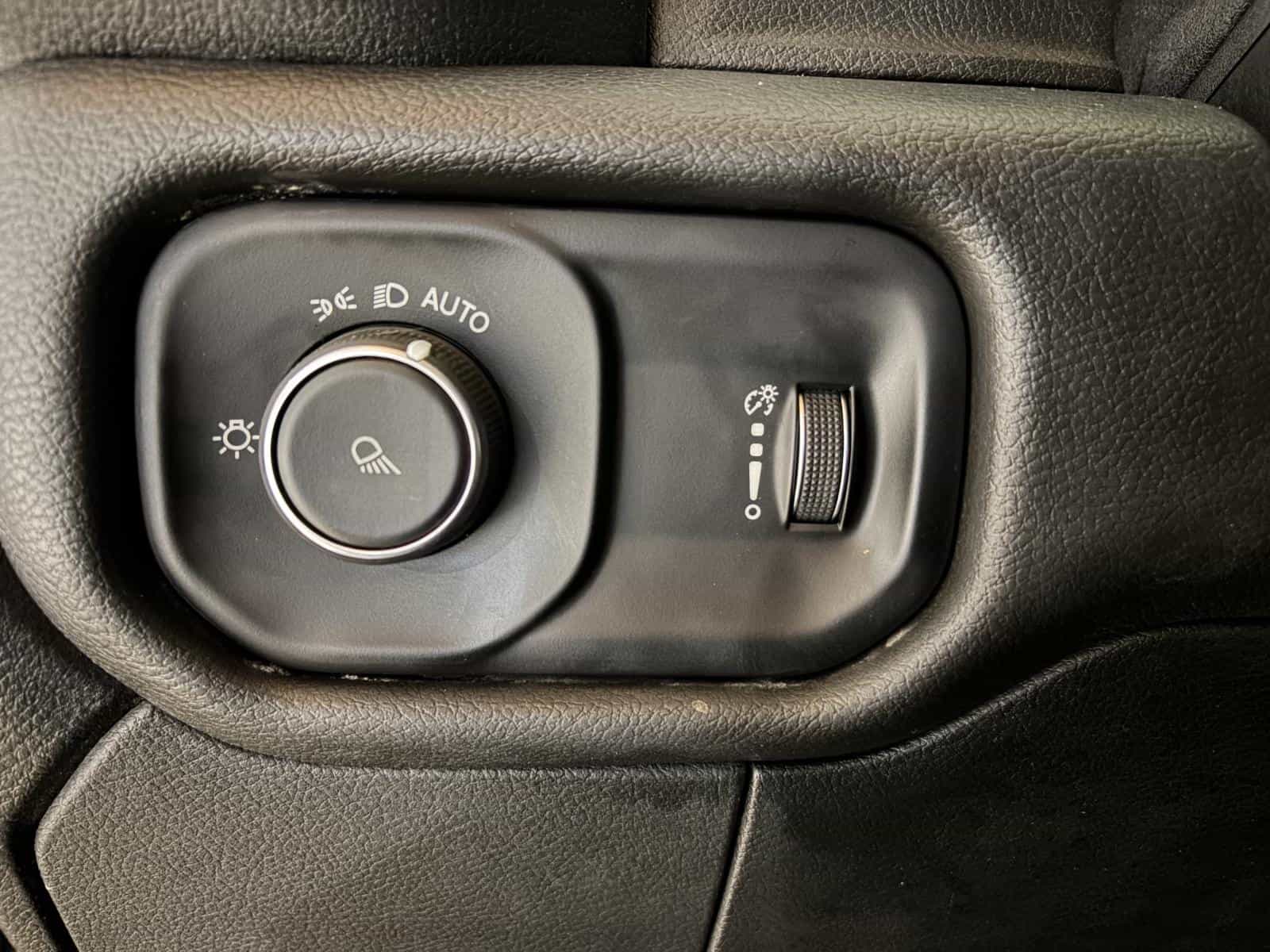 2023 RAM 2500 Tradesman Tradesman - Image 15