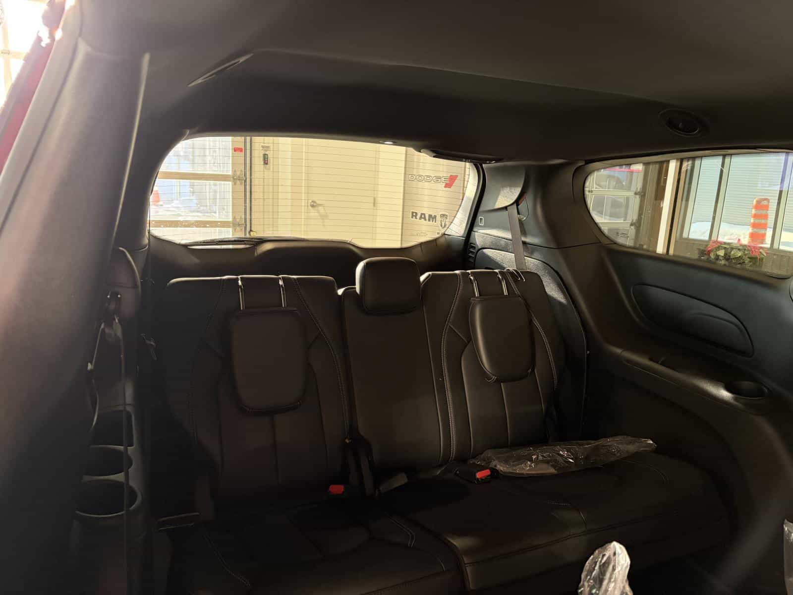 2026 Chrysler Grand Caravan SXT - Image 8