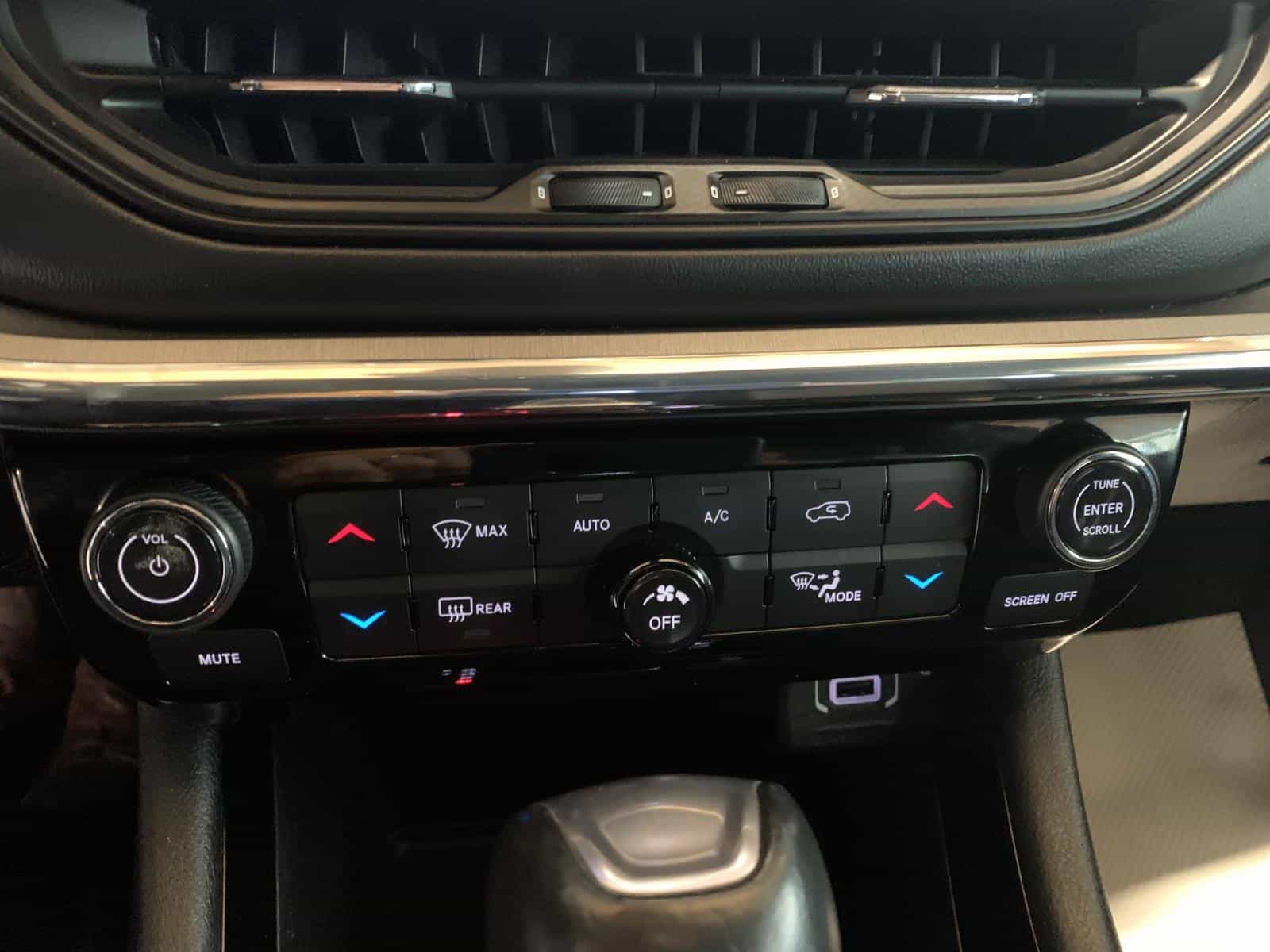 Image 17 Jeep Compass Limited 2022