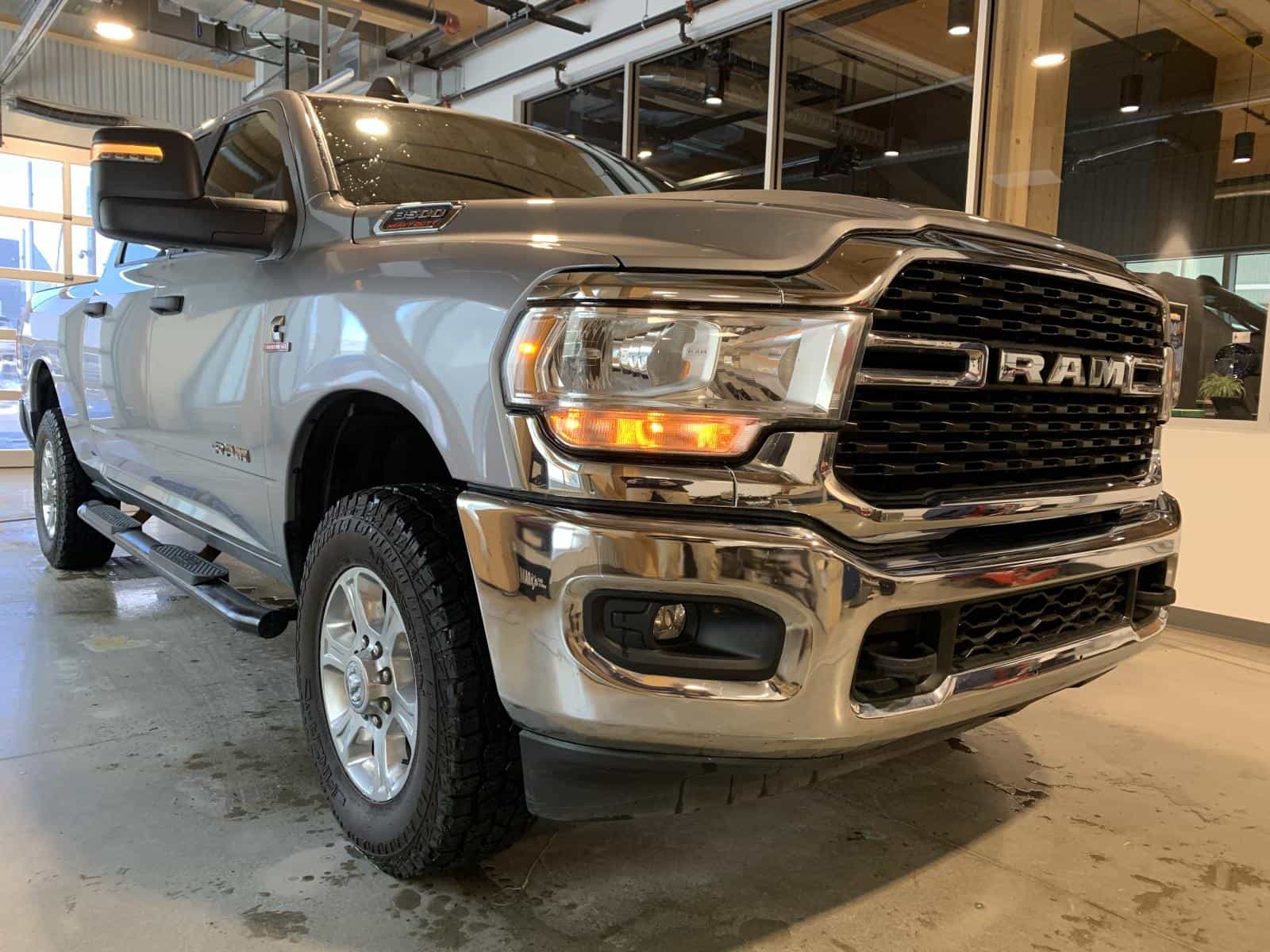 Image 6 RAM 3500 Big Horn 2024