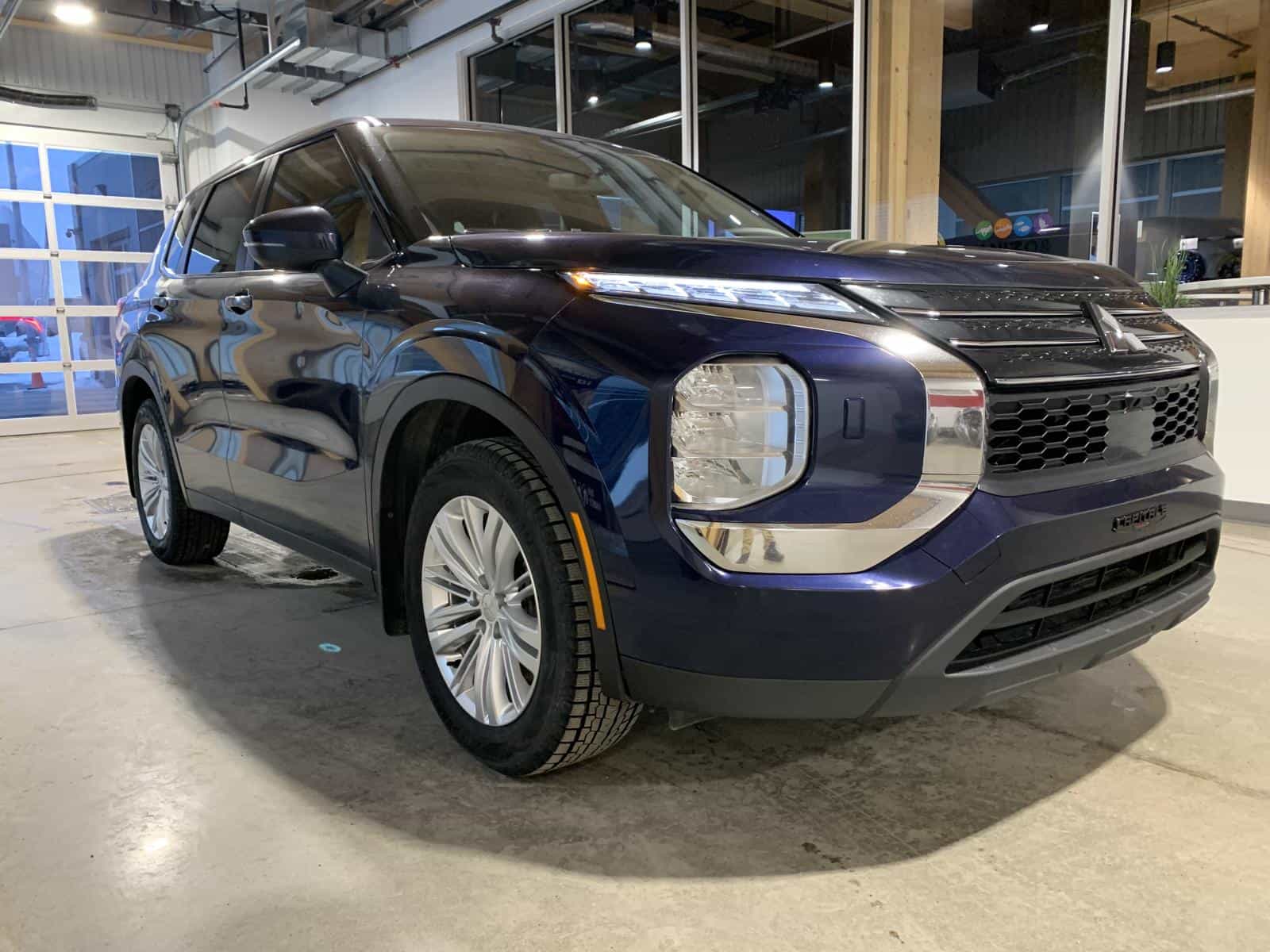 Image 6 Mitsubishi Outlander ES 2024