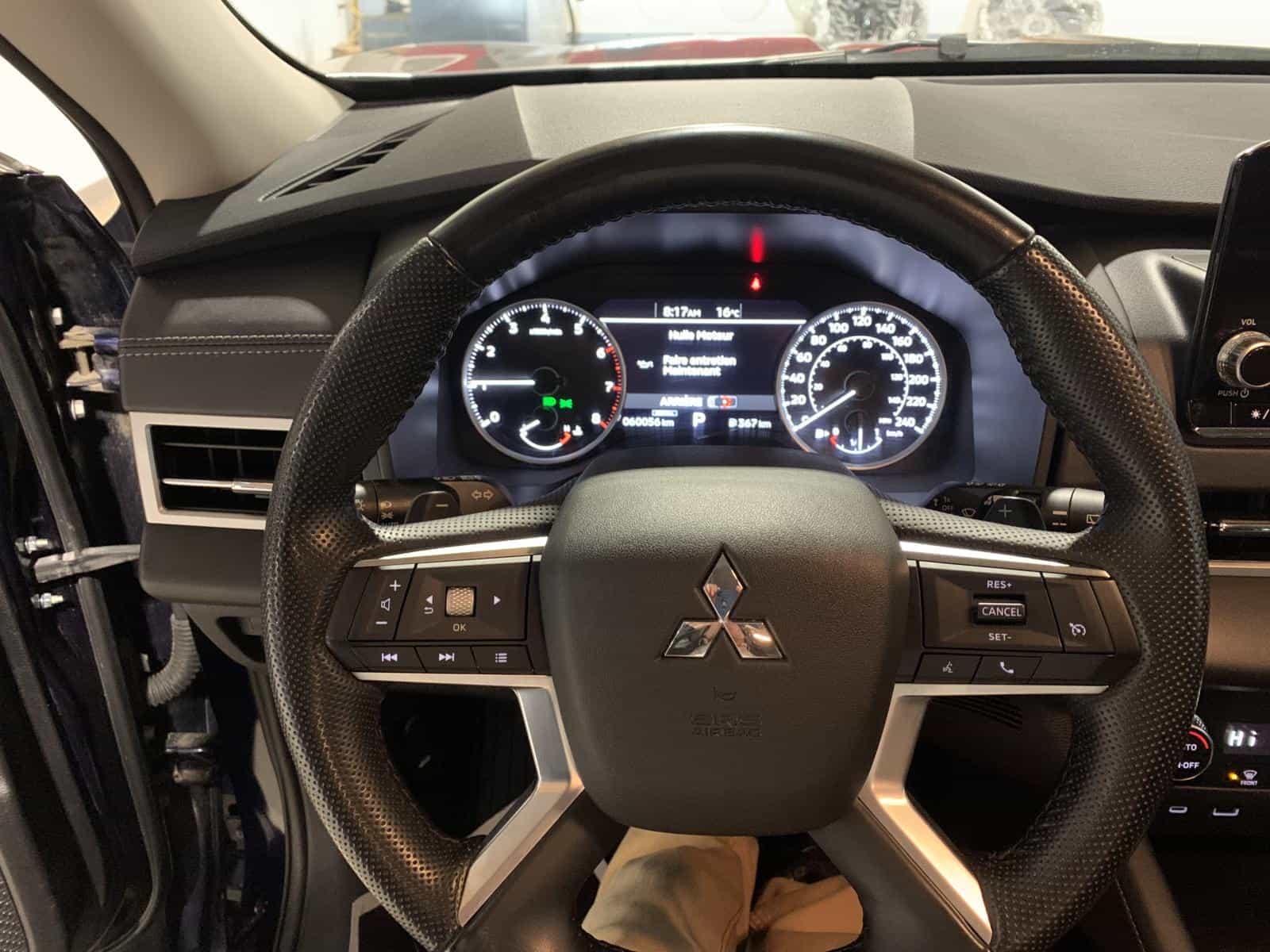 Image 14 Mitsubishi Outlander ES 2024