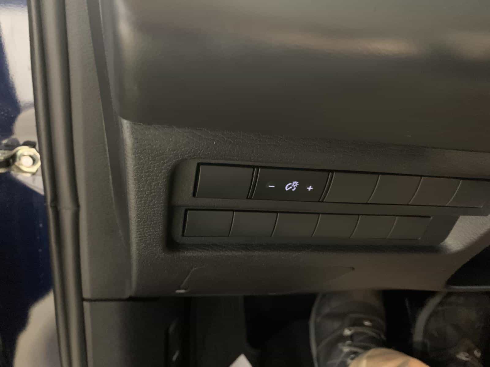 Image 23 Mitsubishi Outlander ES 2024