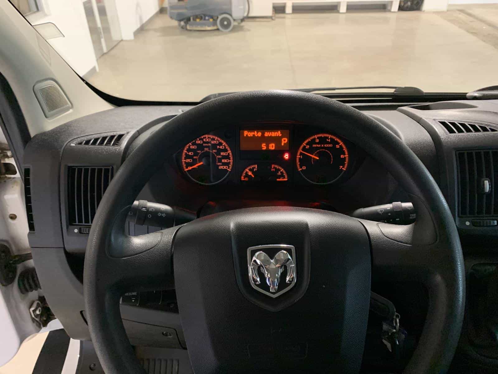 Image 13 RAM ProMaster 1500 Std Roof 2015