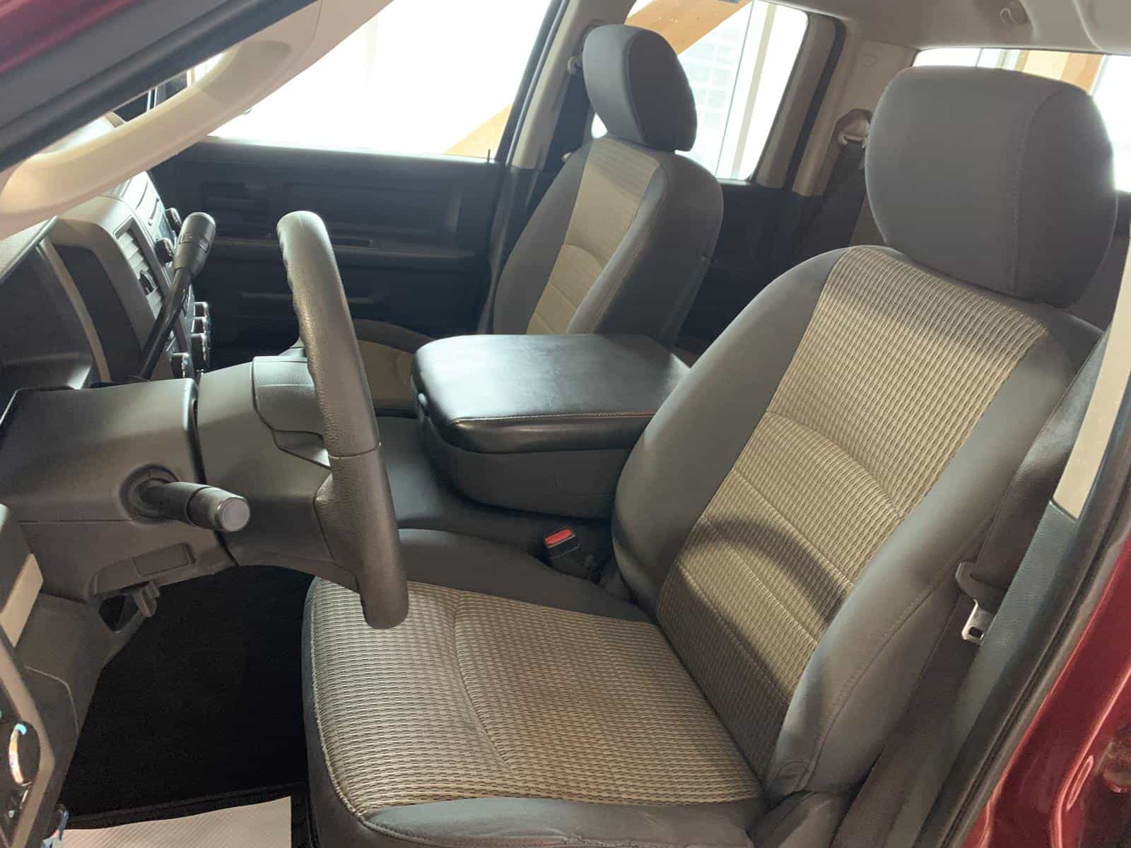 Image 12 RAM 1500 ST 2012