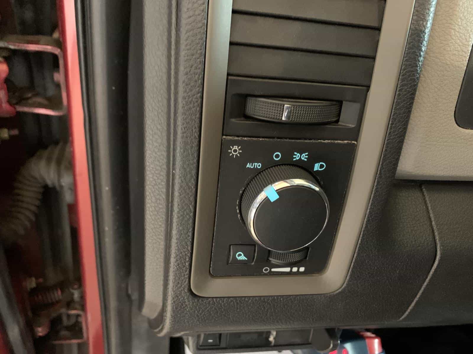 Image 21 RAM 1500 ST 2012