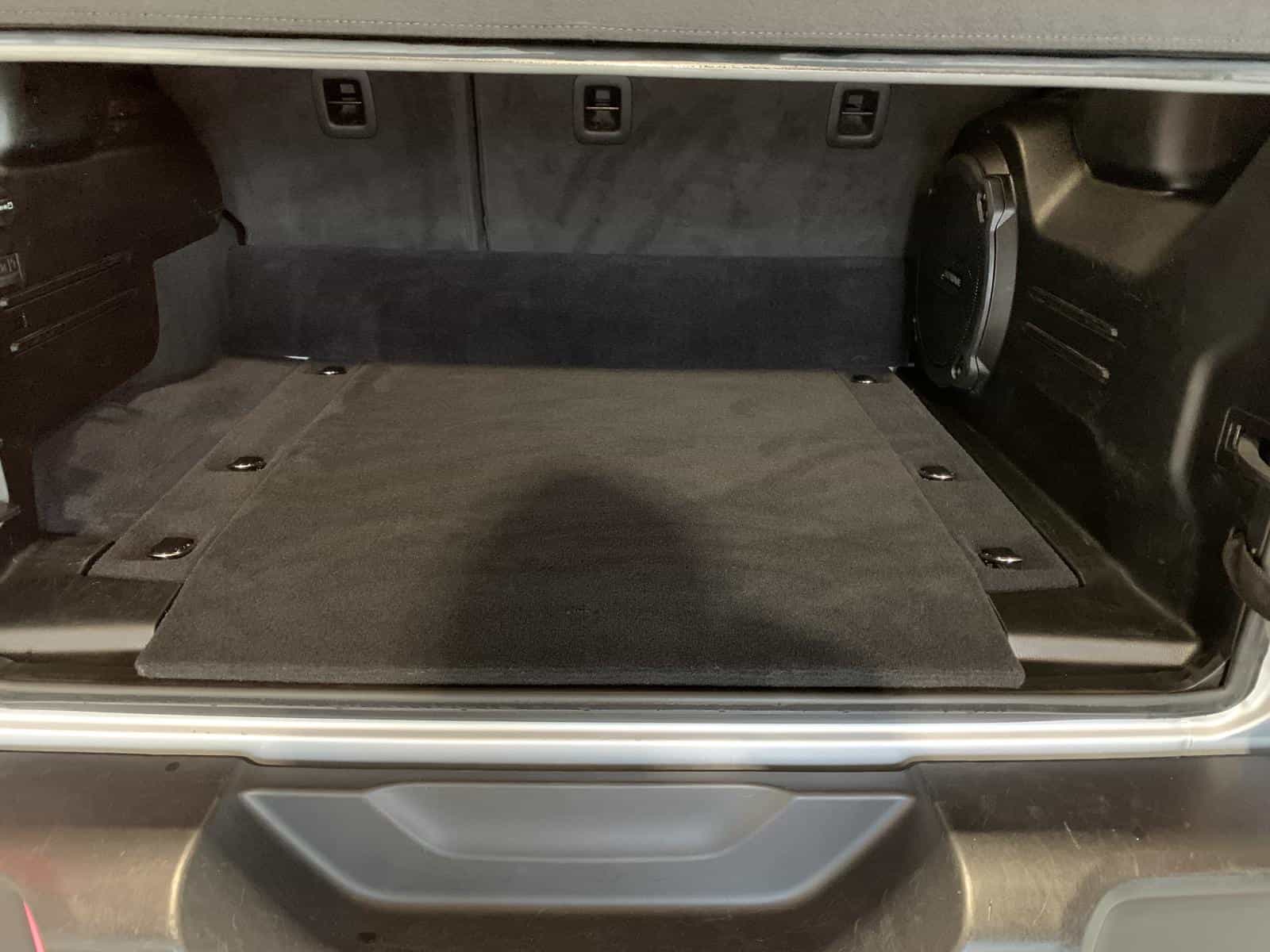 Image 13 Jeep Wrangler Sahara 4XE 2024