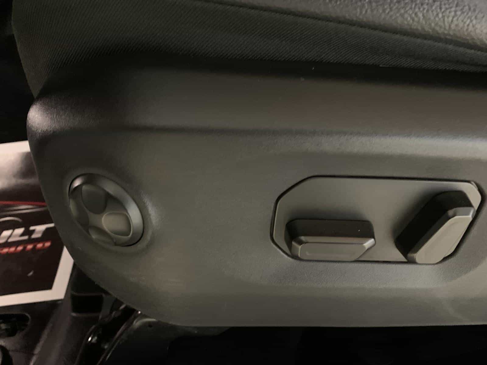 Image 16 Jeep Wrangler Sahara 4XE 2024