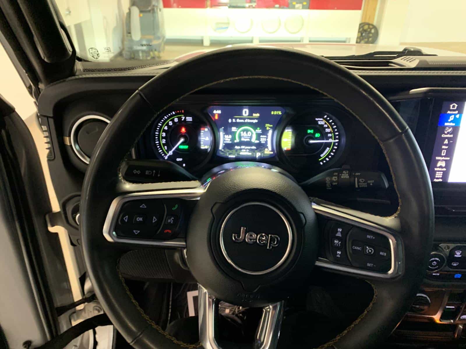 Image 18 Jeep Wrangler Sahara 4XE 2024