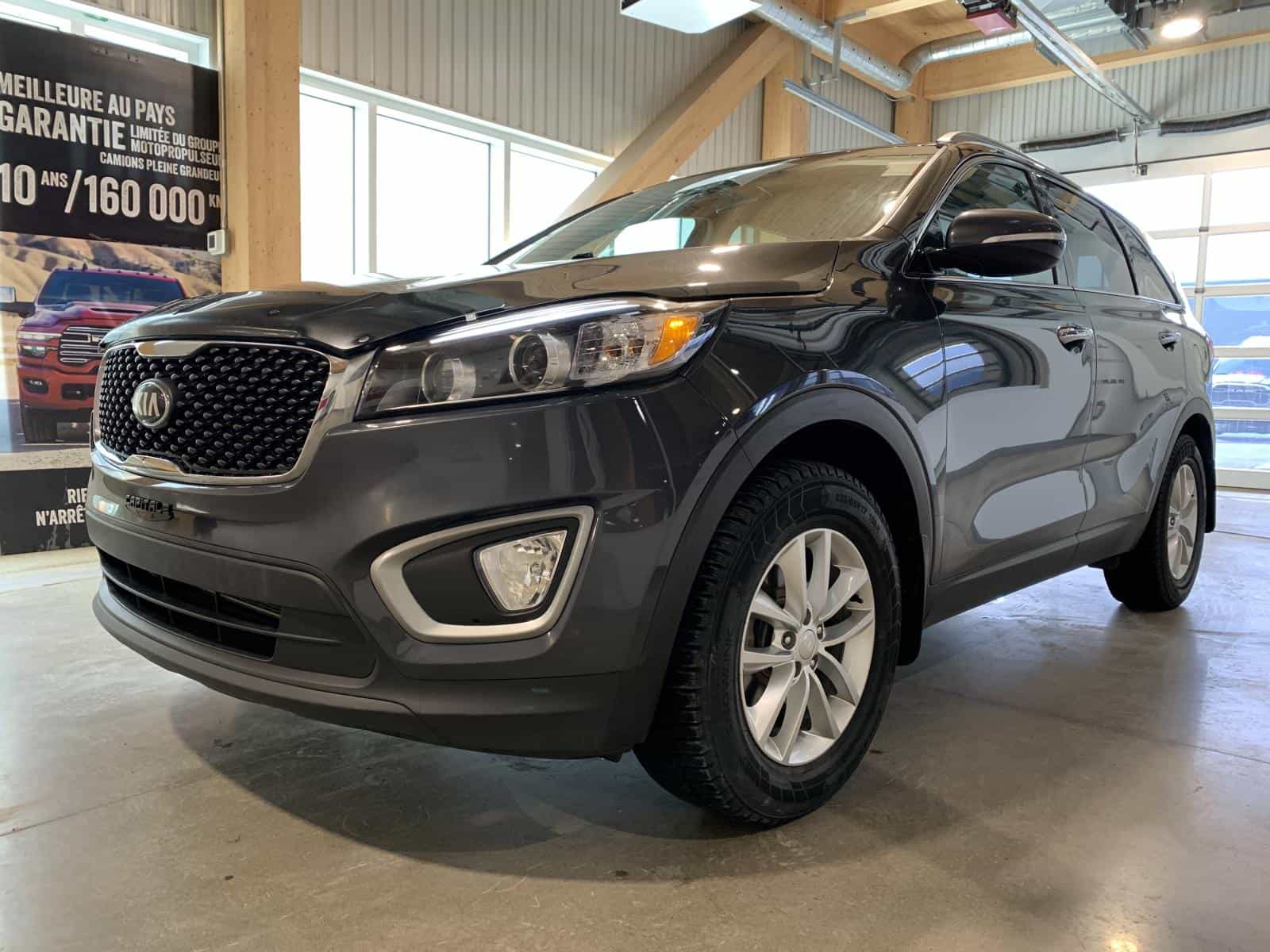 Image 2 Kia Sorento LX 2018