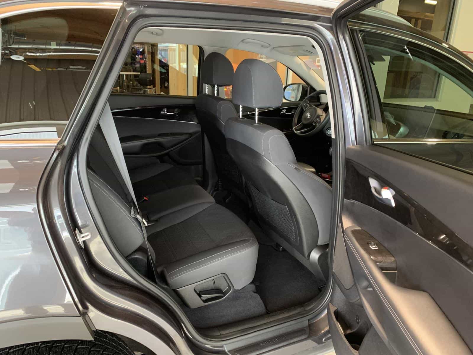 Image 10 Kia Sorento LX 2018