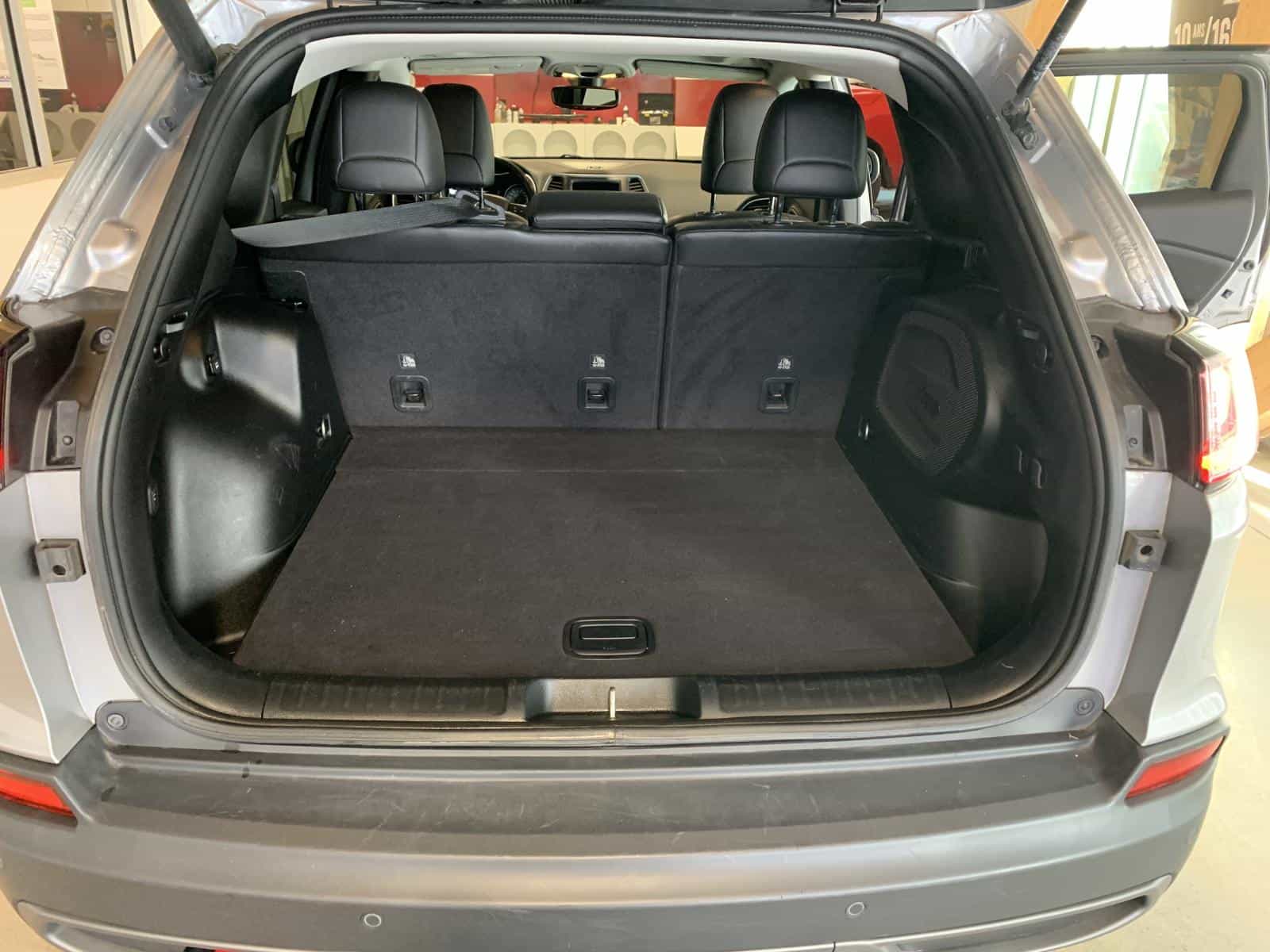 Image 25 Jeep Cherokee Trailhawk Elite 2020