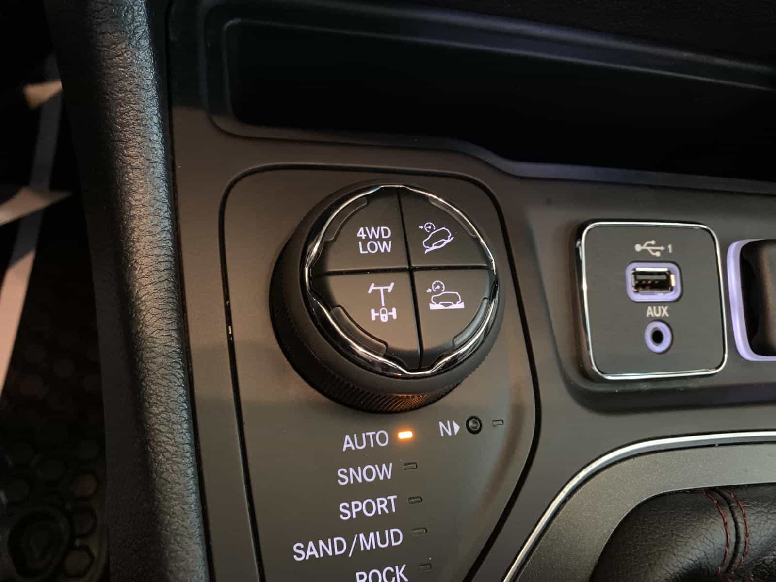 Image 38 Jeep Cherokee Trailhawk Elite 2020