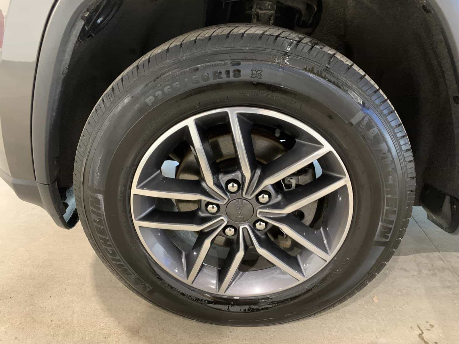 Image 9 Jeep Grand Cherokee Limited 2020