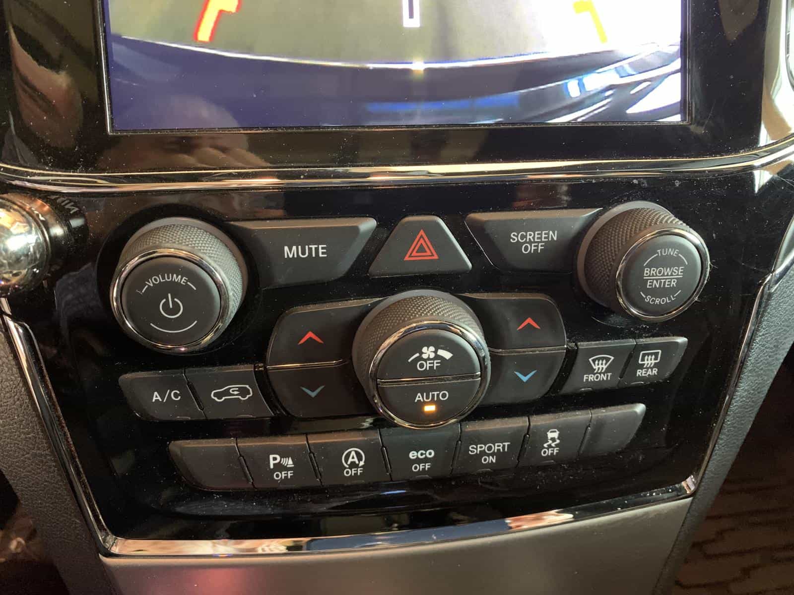 Image 19 Jeep Grand Cherokee Limited 2020