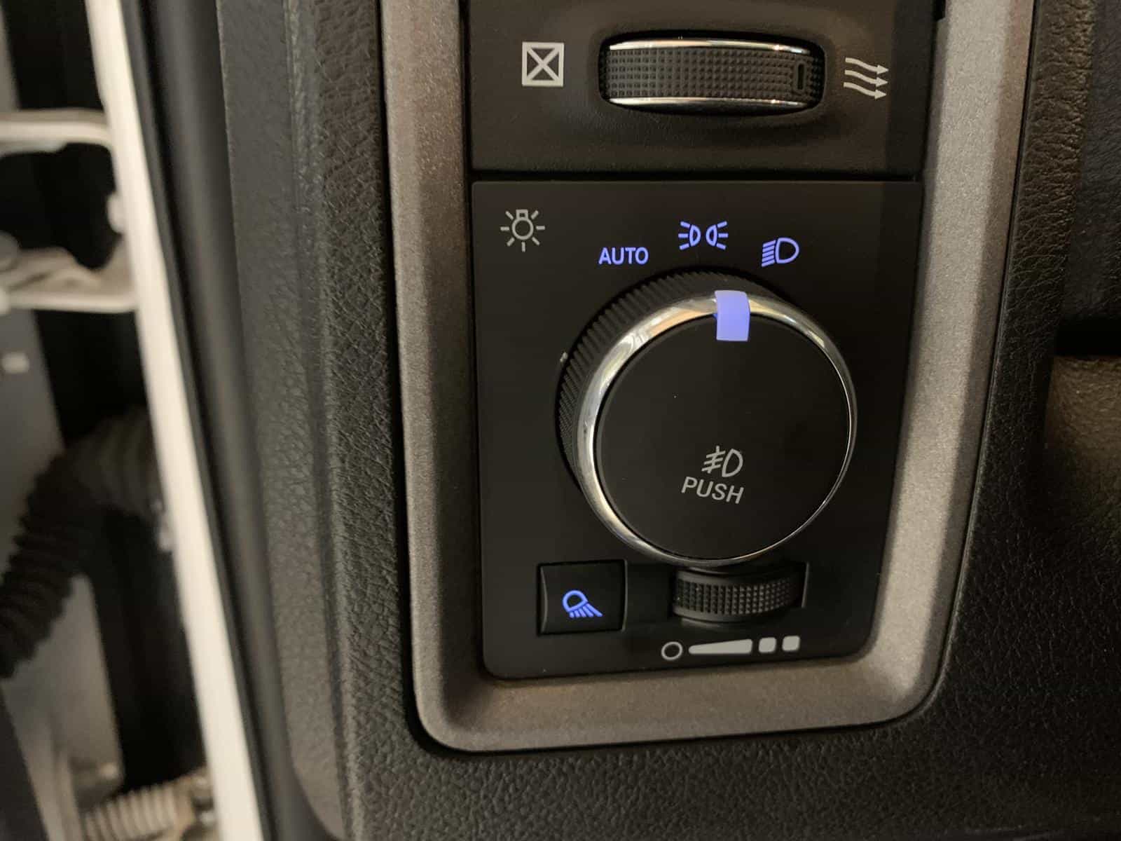 Image 28 RAM 1500 Classic Tradesman 2023