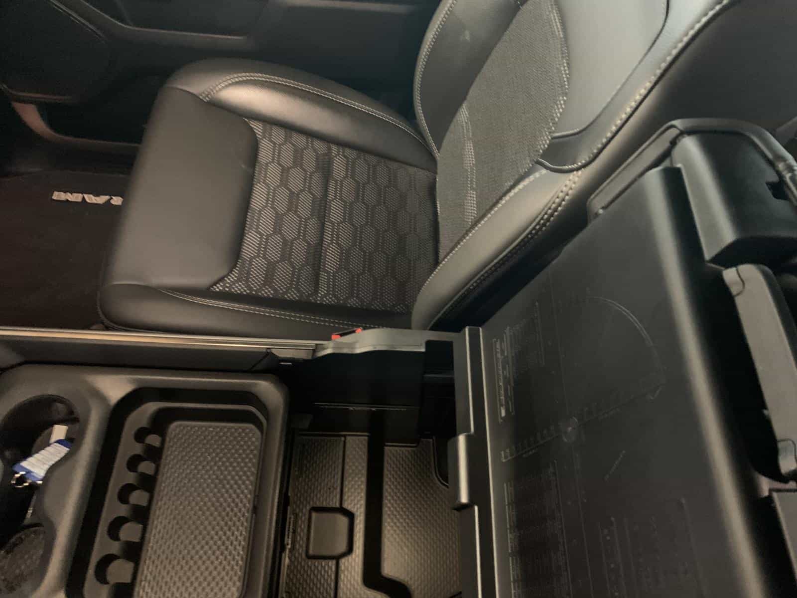 Image 32 RAM 1500 Sport 2022