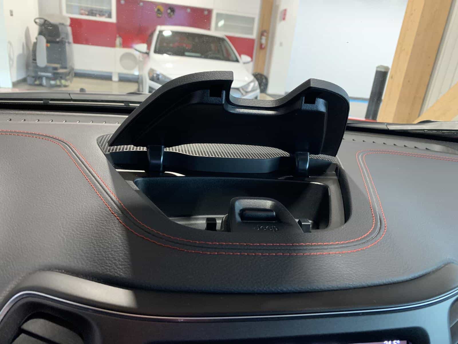 Image 30 Jeep Cherokee Trailhawk 2021