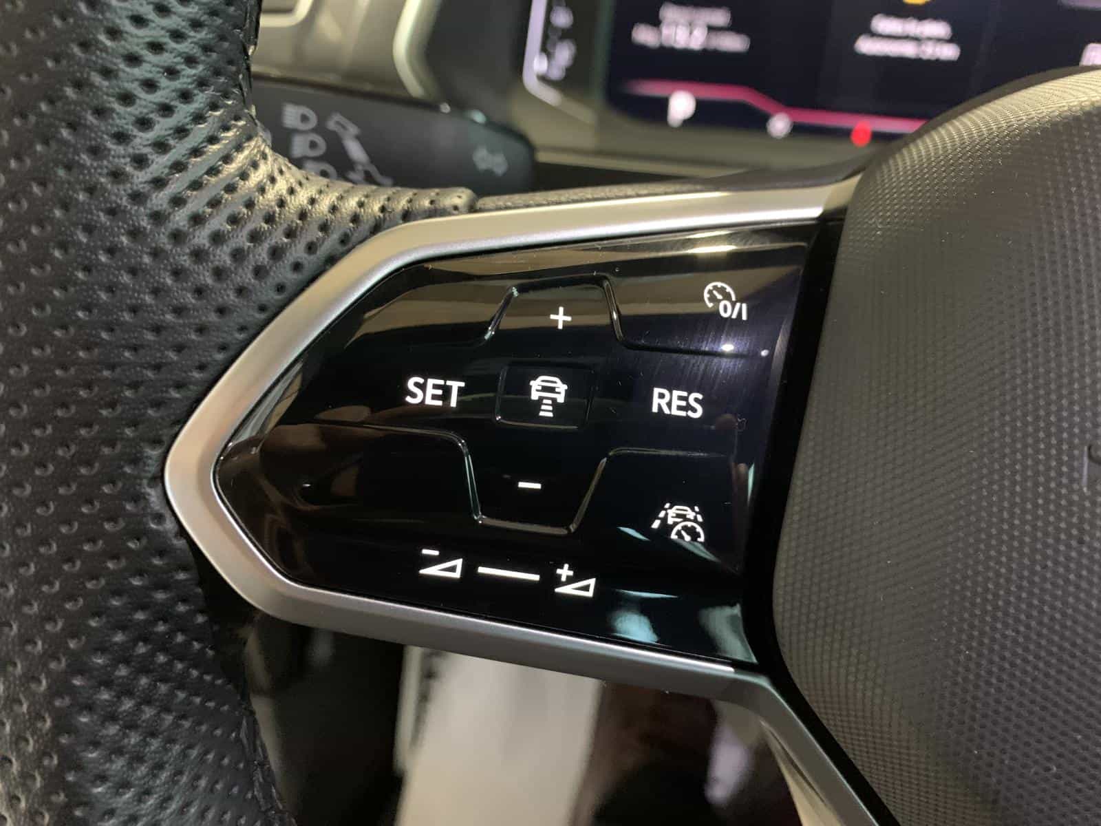 Image 25 Volkswagen Tiguan Comfortline R-L Blk 2023