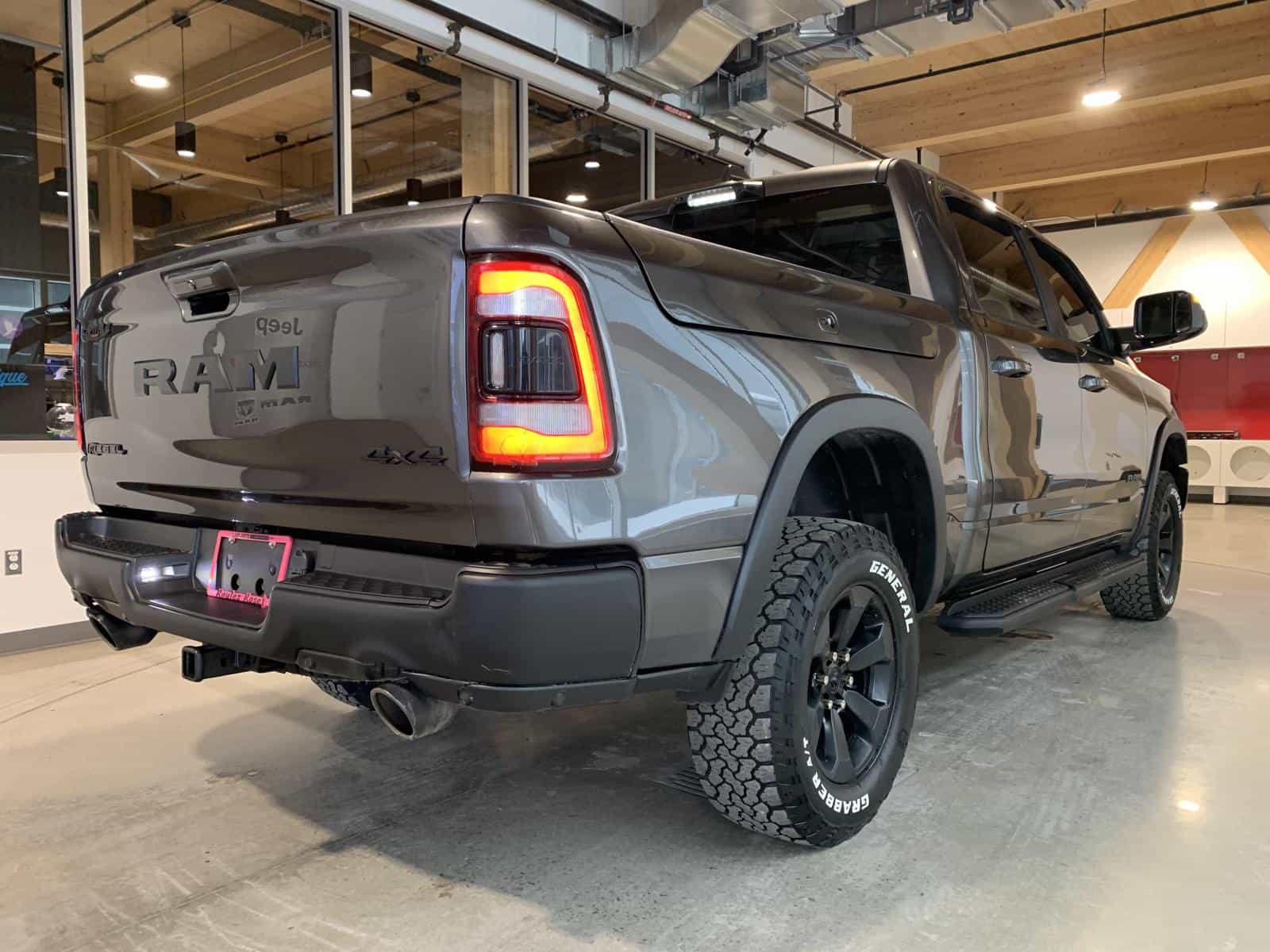 Image 4 RAM 1500 Rebel 2021