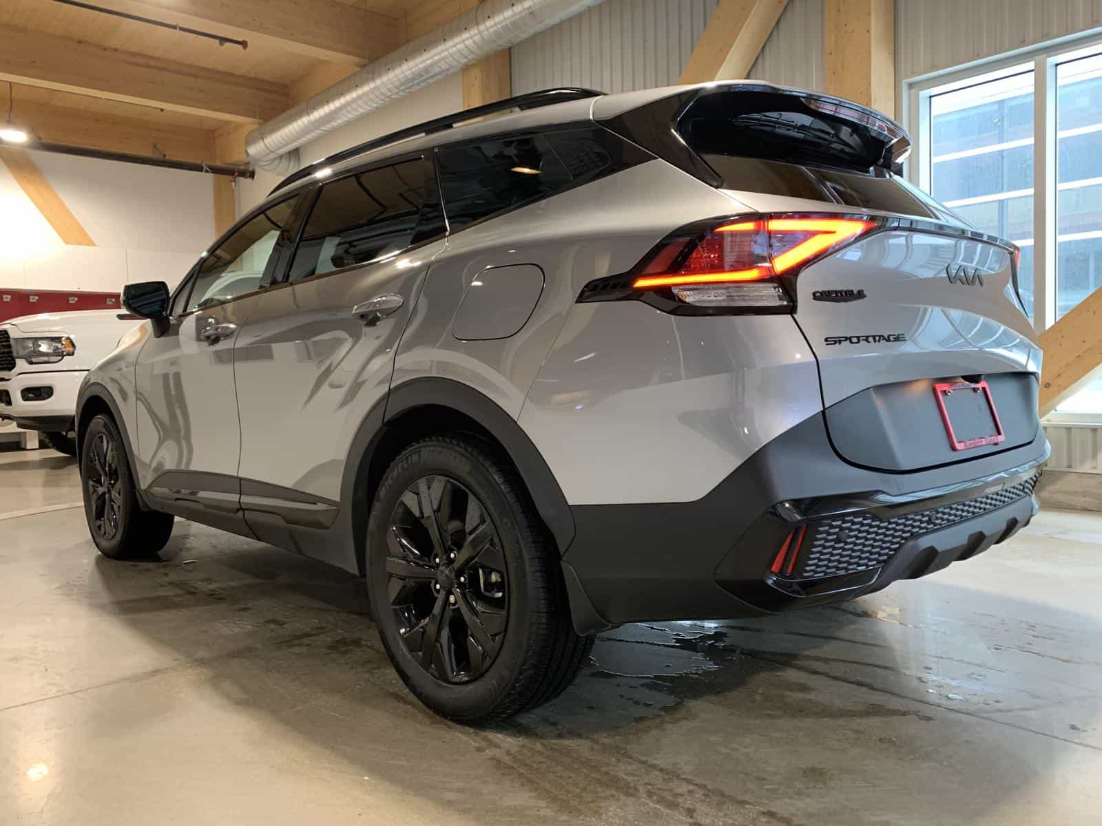 Image 3 Kia Sportage LX 2025