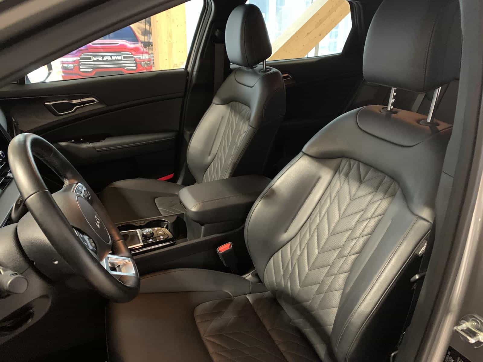 Image 15 Kia Sportage LX 2025