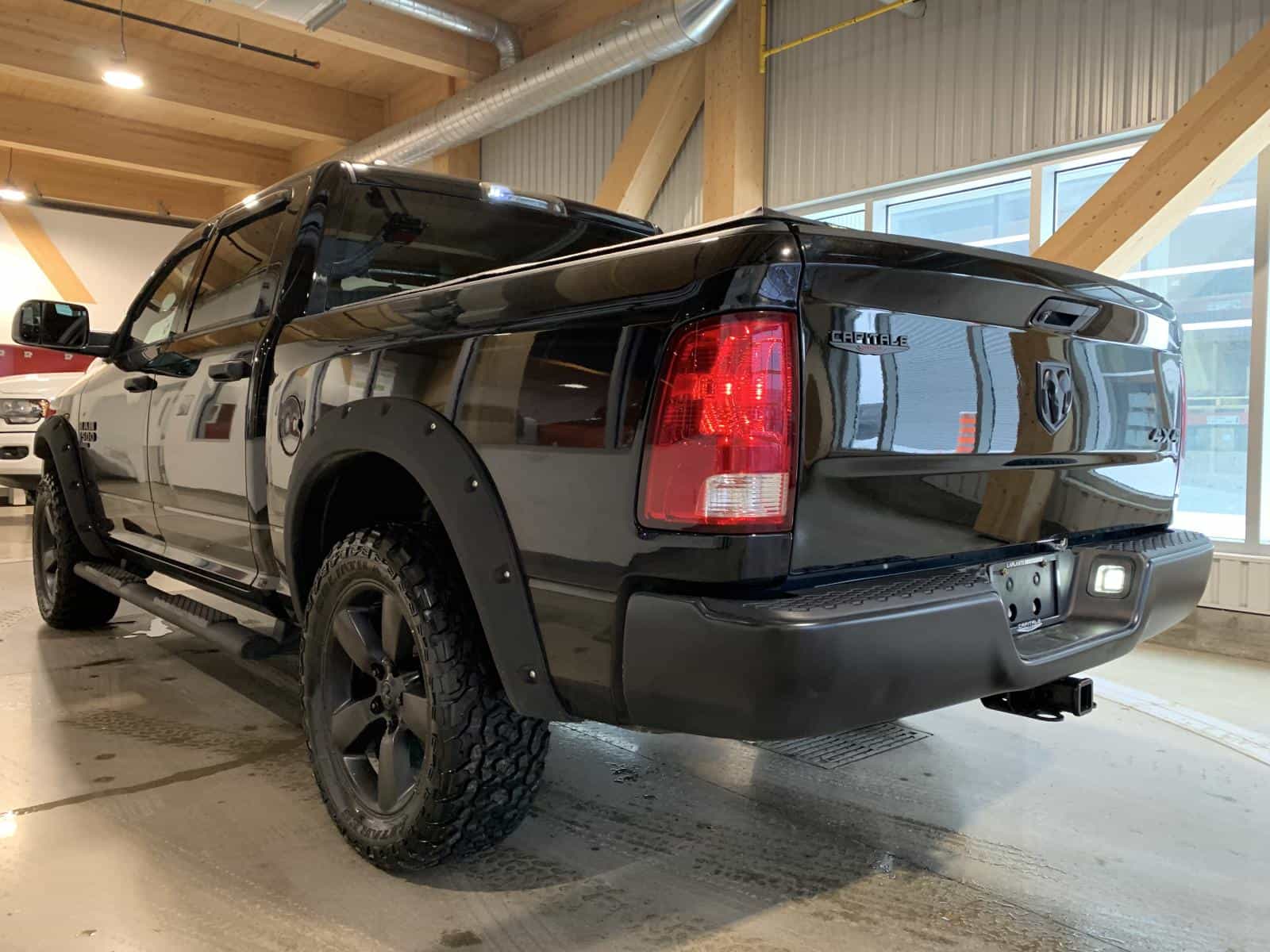 Image 3 RAM 1500 Classic Tradesman 2023