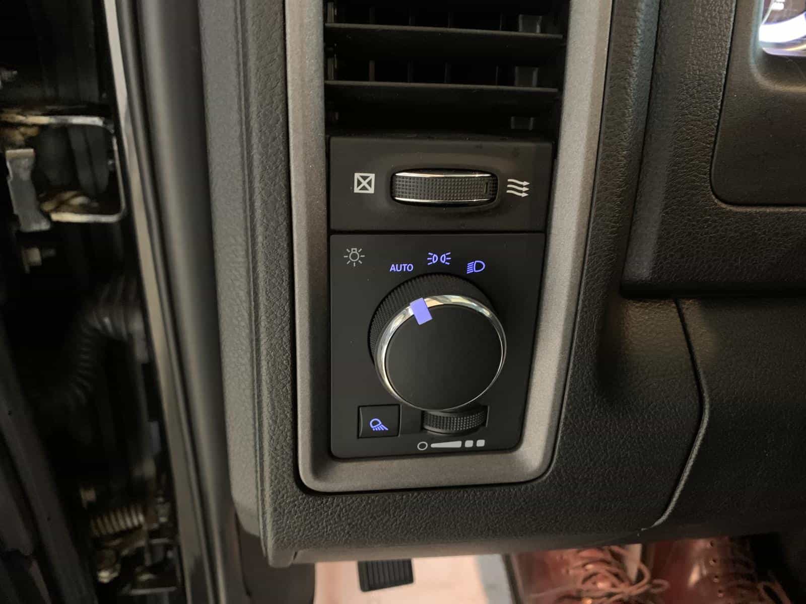 Image 25 RAM 1500 Classic Tradesman 2023