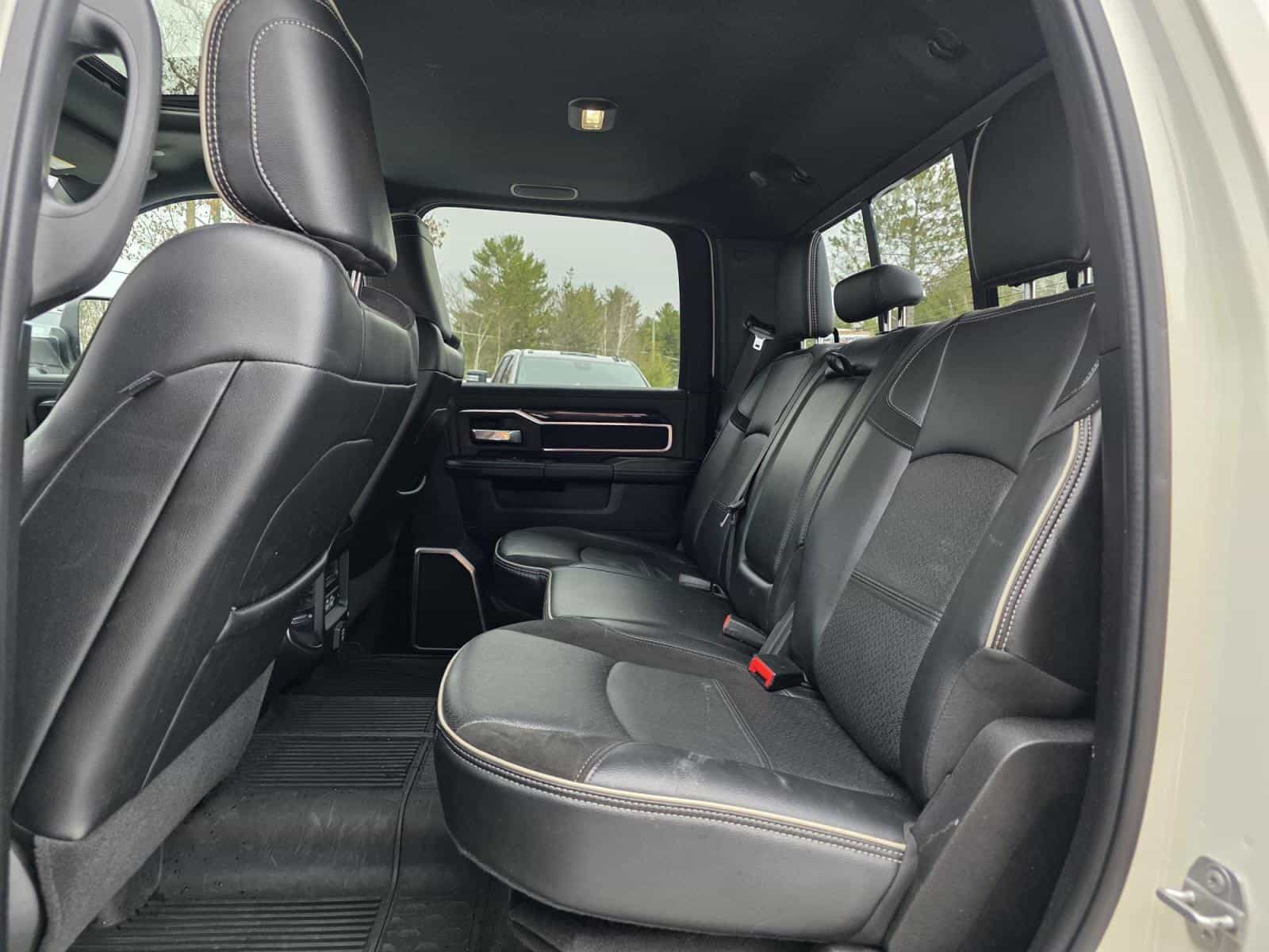 2022 RAM 2500 Laramie - Image 13