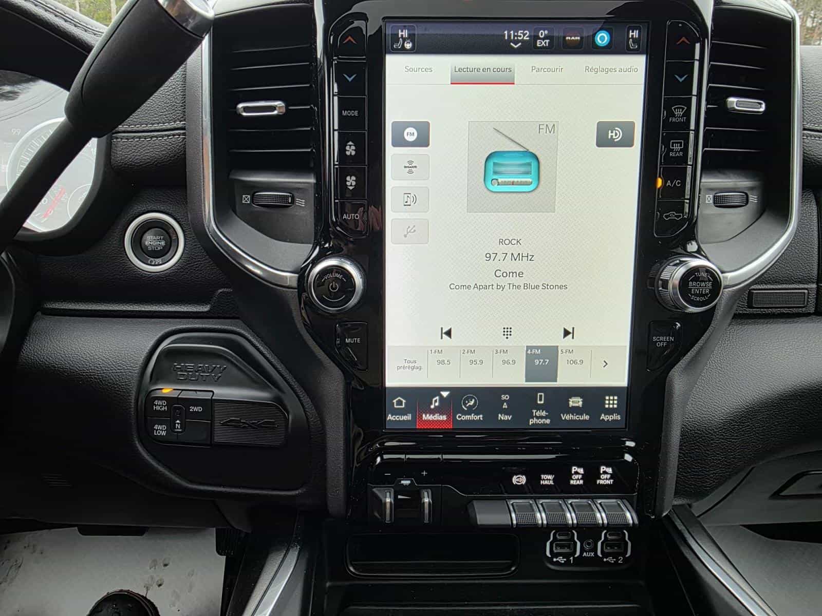 2022 RAM 2500 Laramie - Image 17