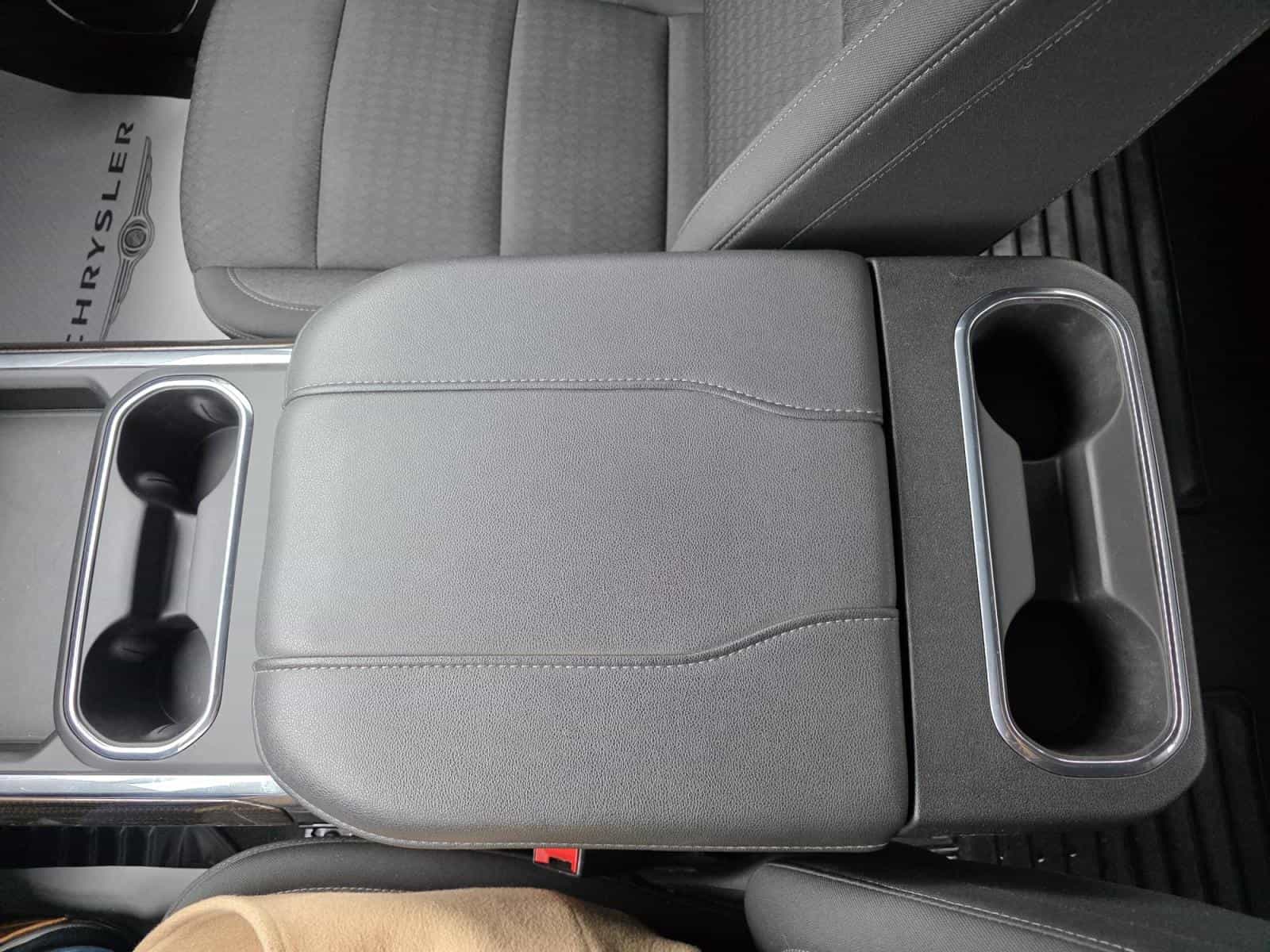 2024 Chevrolet Silverado 2500 LT - Image 19