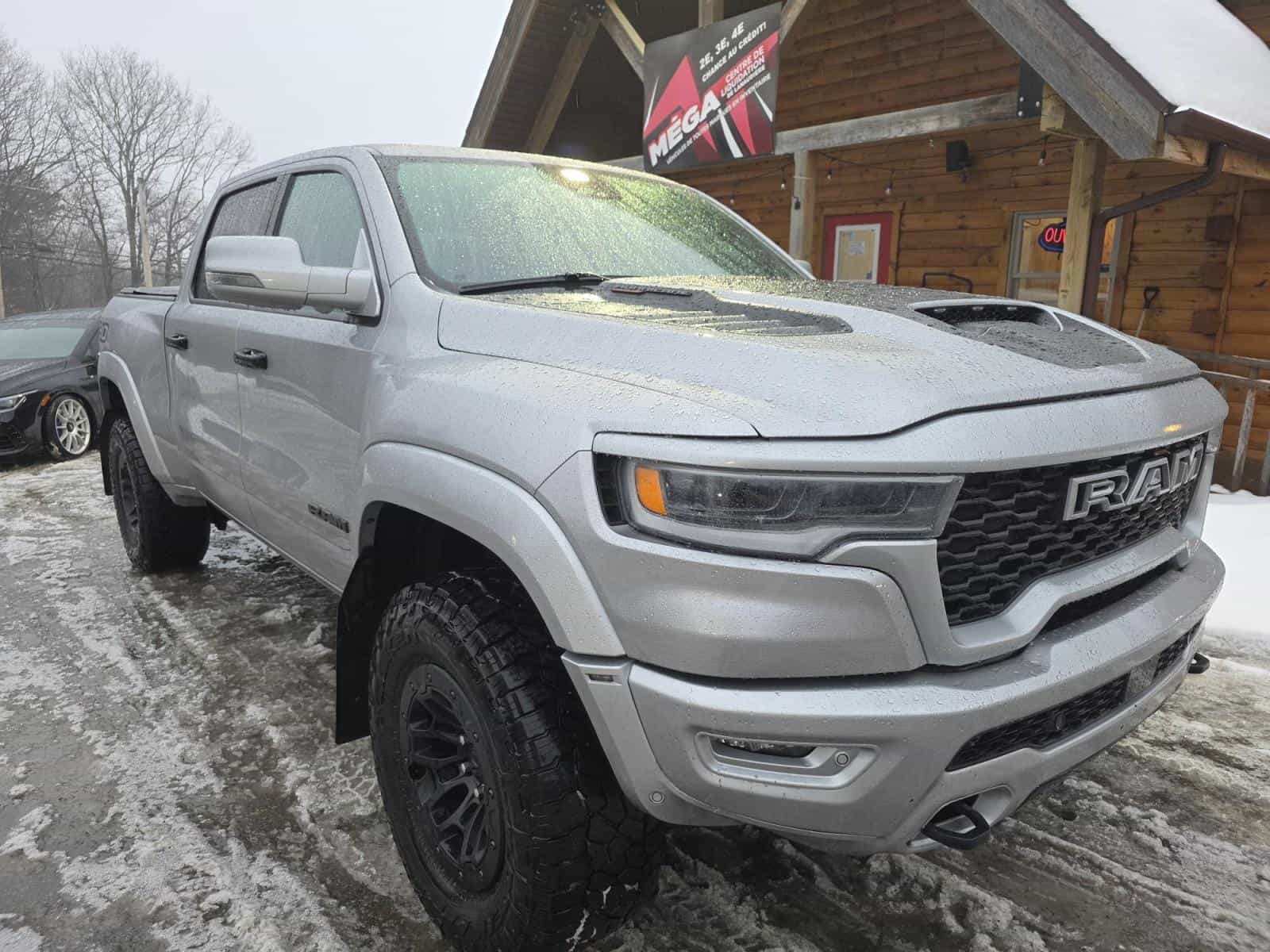 2025 RAM 1500 RHO - Image 3