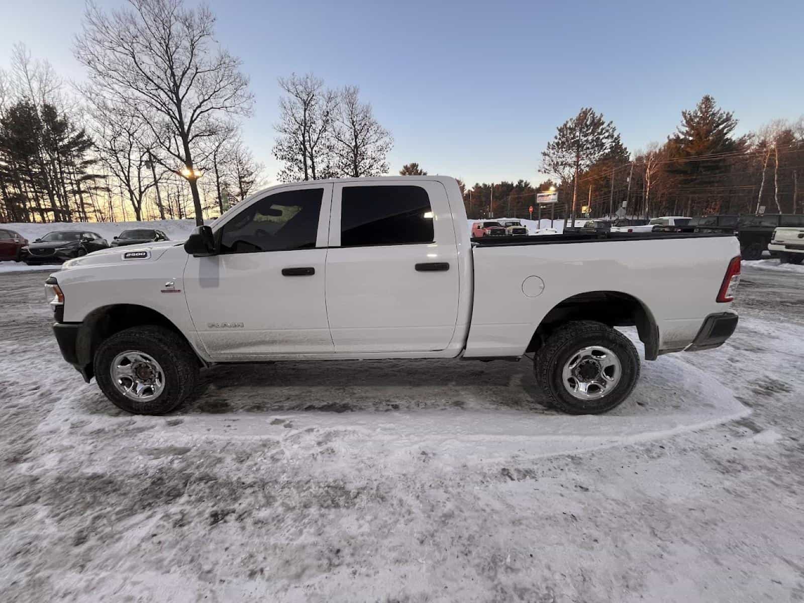 2022 RAM 2500 Tradesman - Image 13