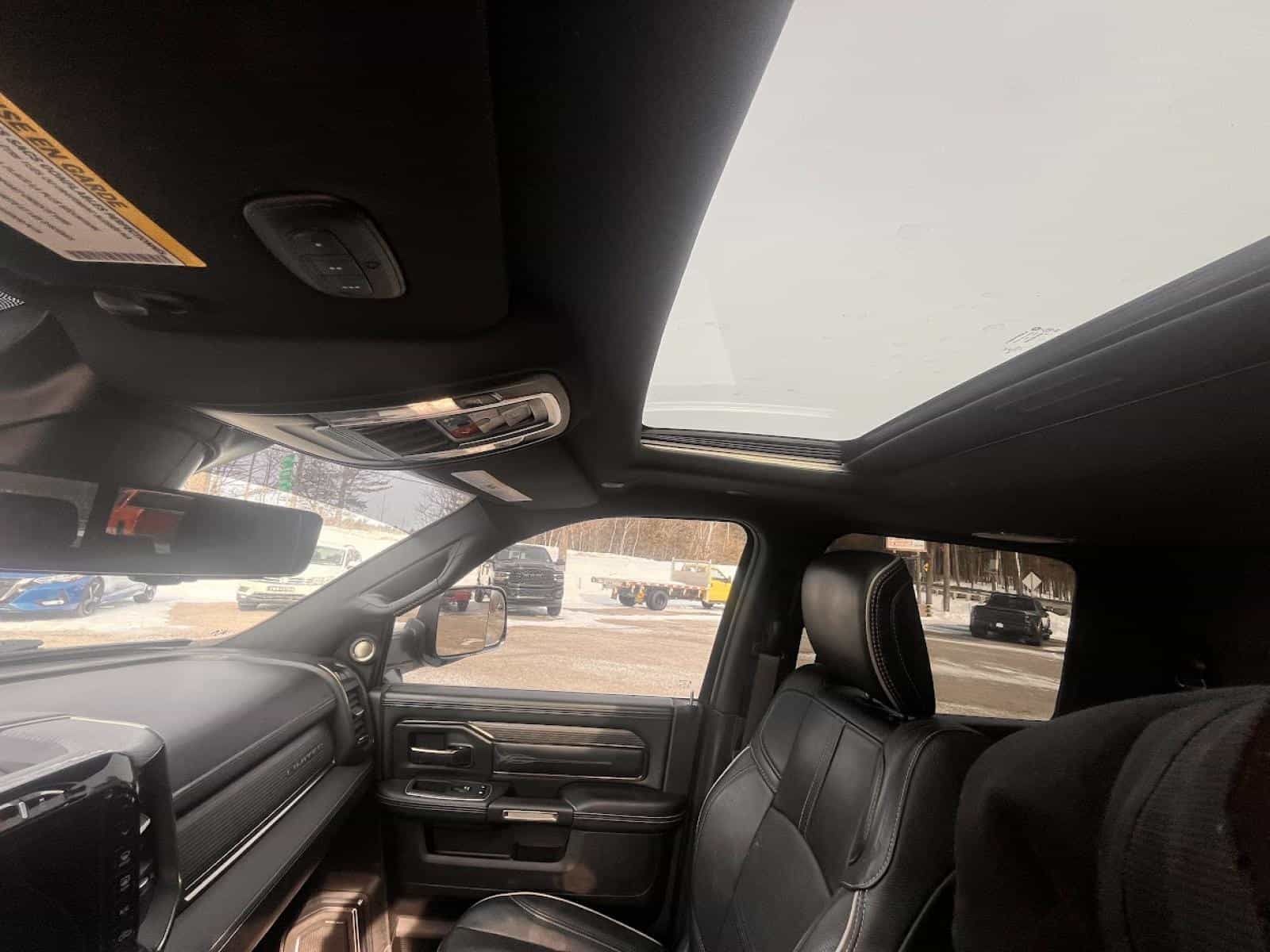 Image 19 RAM 3500 Limited 2021