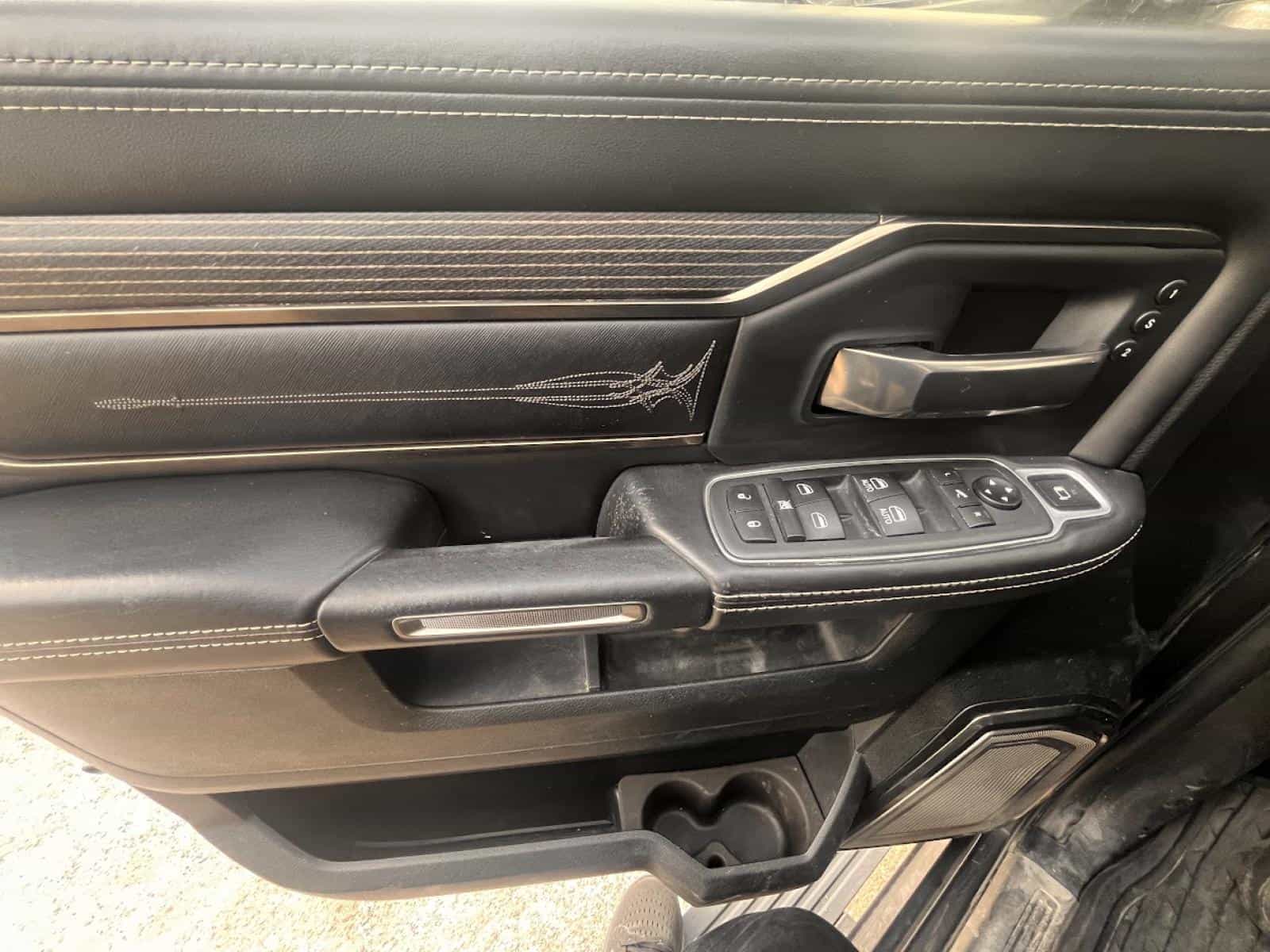 Image 21 RAM 3500 Limited 2021