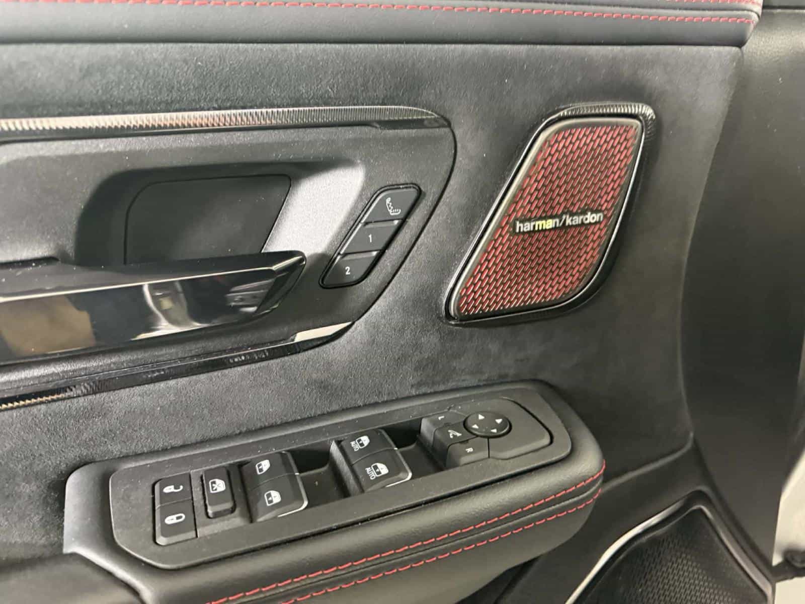 Image 11 RAM 1500 RHO 2025