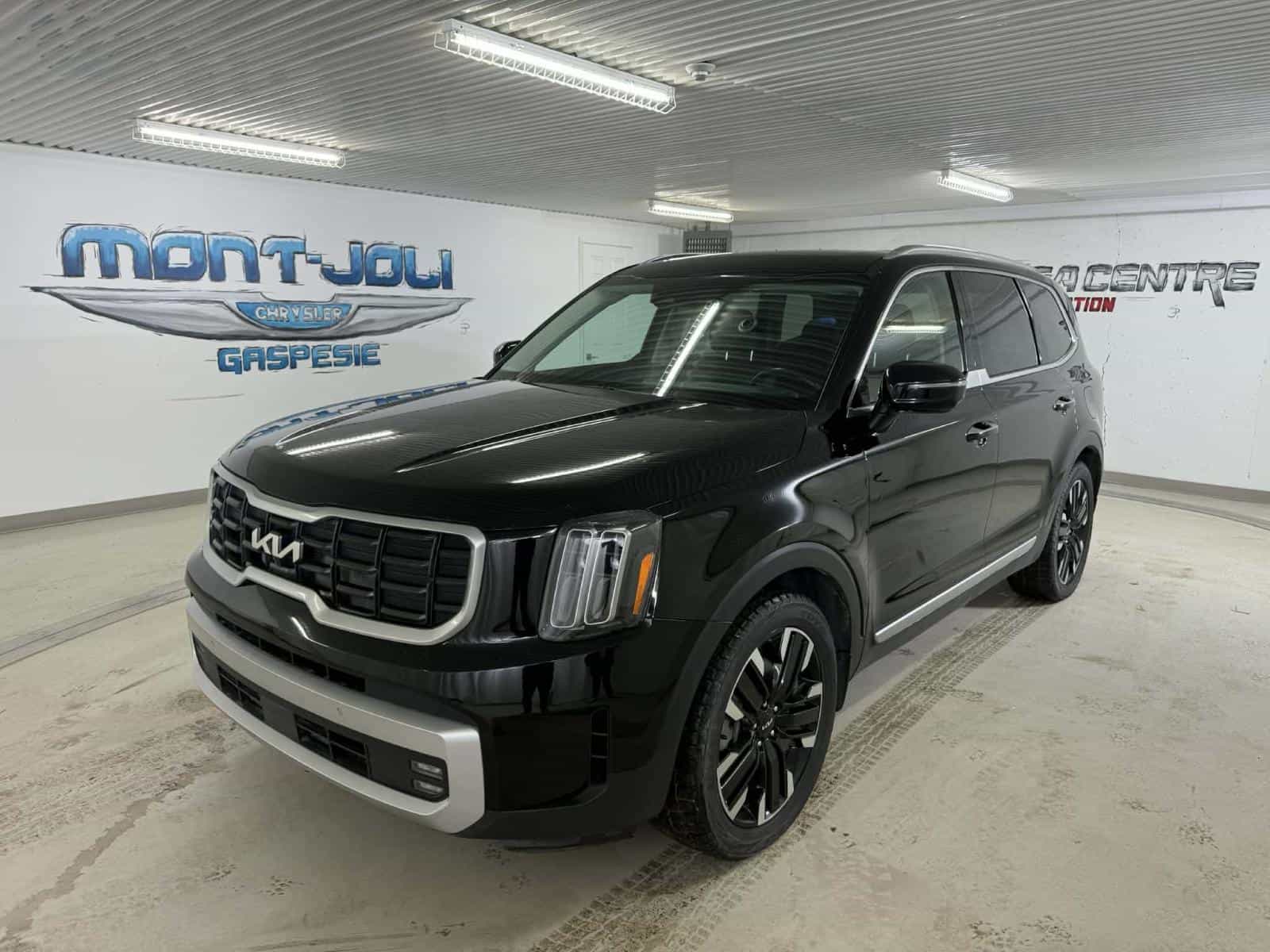 2024 Kia Telluride SX - Image 1