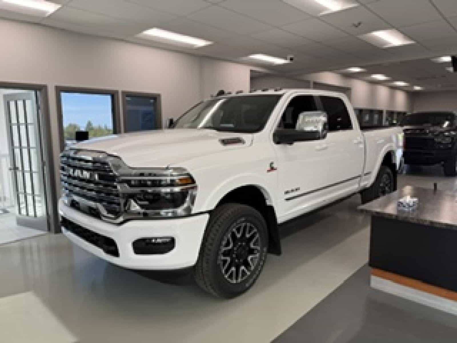 Image 1 RAM 2500 Limited 2026