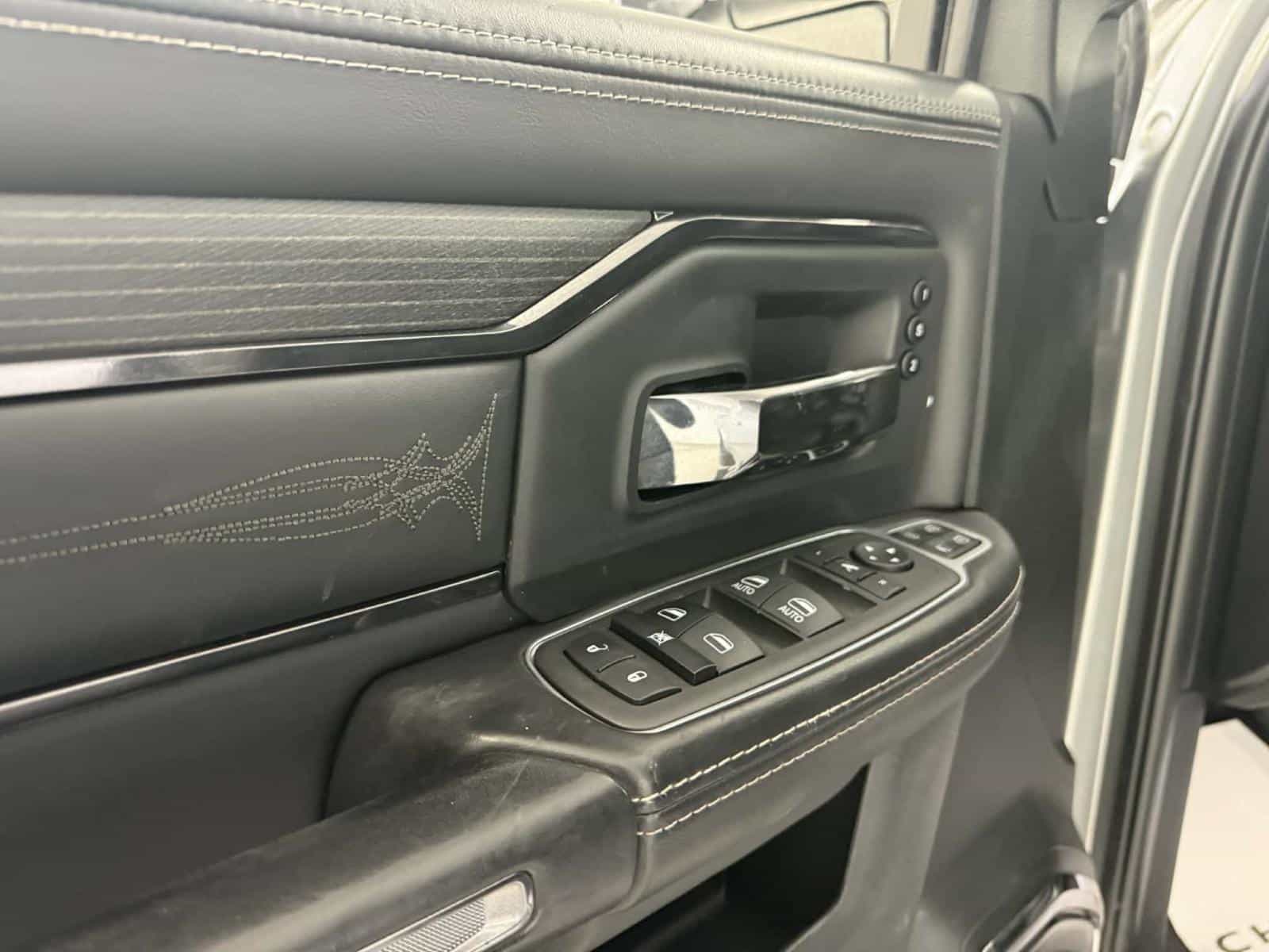 Image 17 RAM 2500 Limited 2023