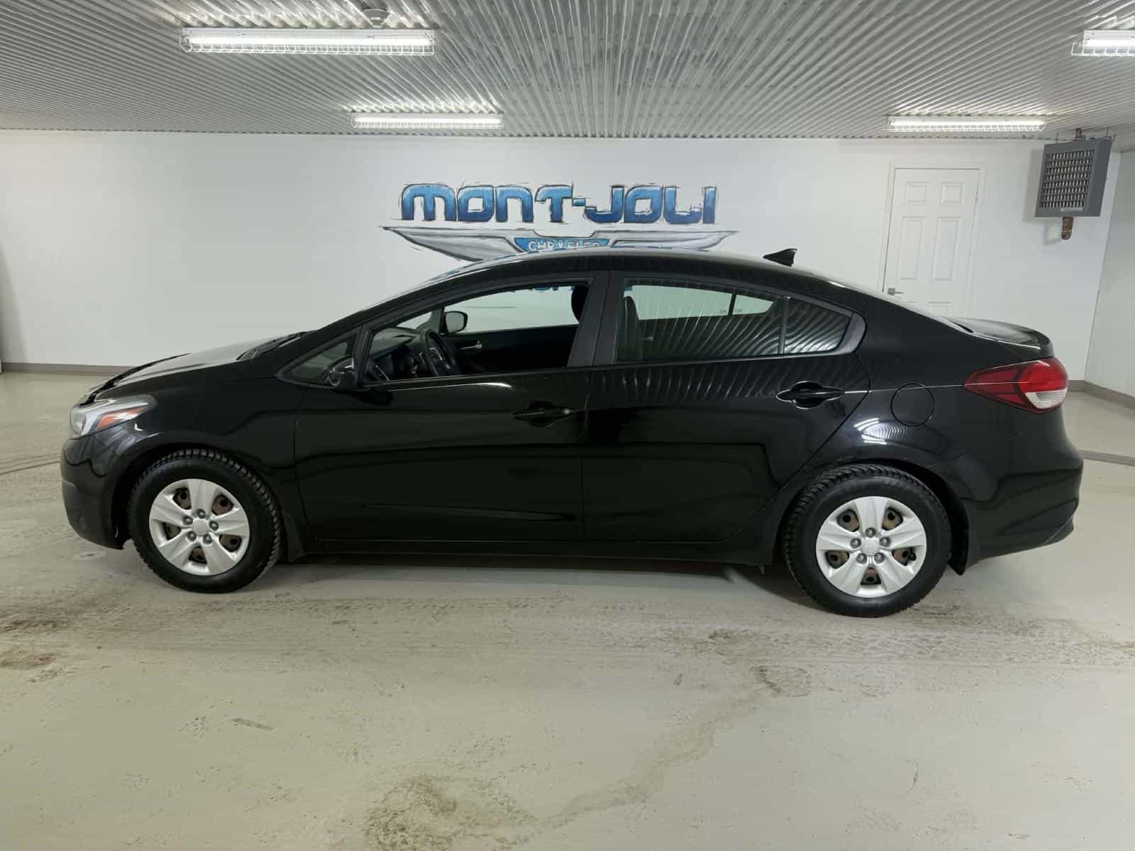 Image 3 Kia Forte LX 2017