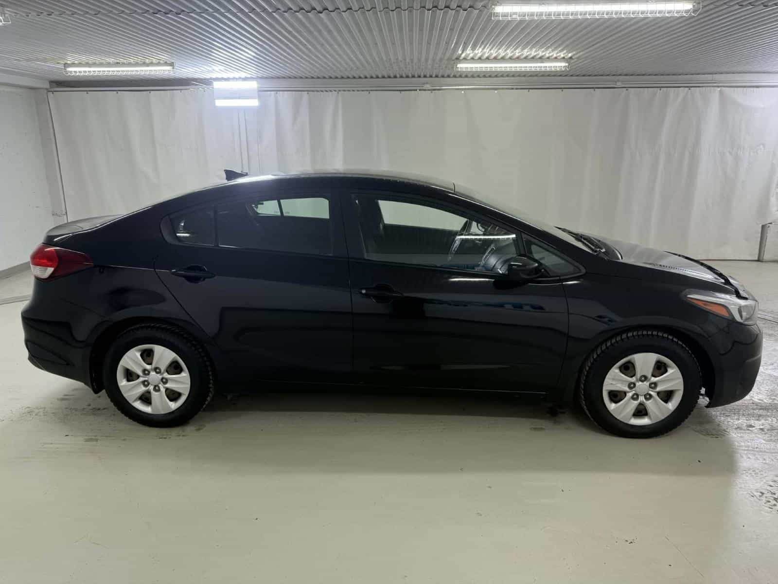 Image 7 Kia Forte LX 2017