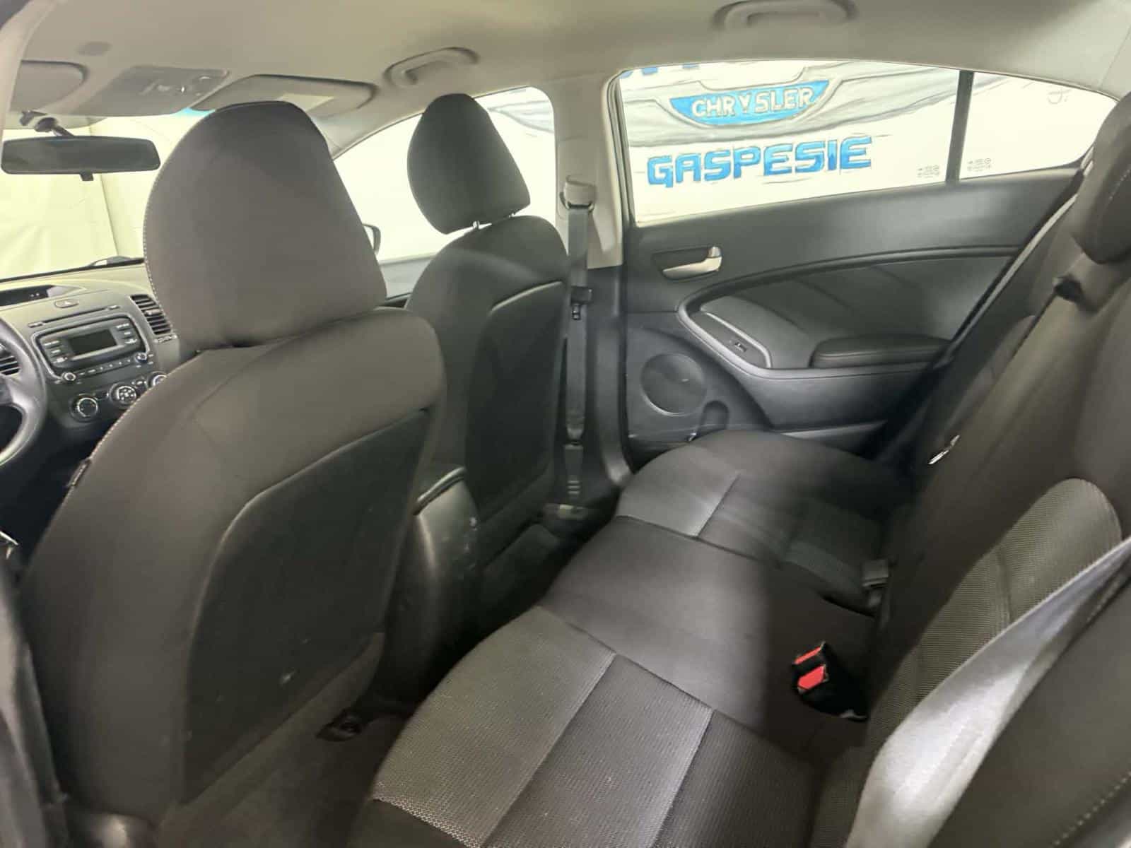 Image 10 Kia Forte LX 2017